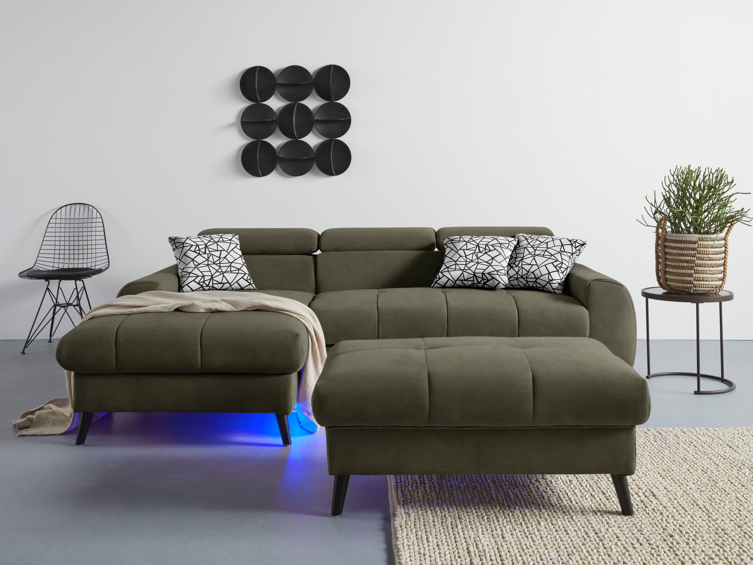 COTTA Ecksofa »Mia L-Form mit 3 Zierkissen«, wahlweise mit Bettfunktion, Bettkasten, Beleuchtung & Wireless-Charger