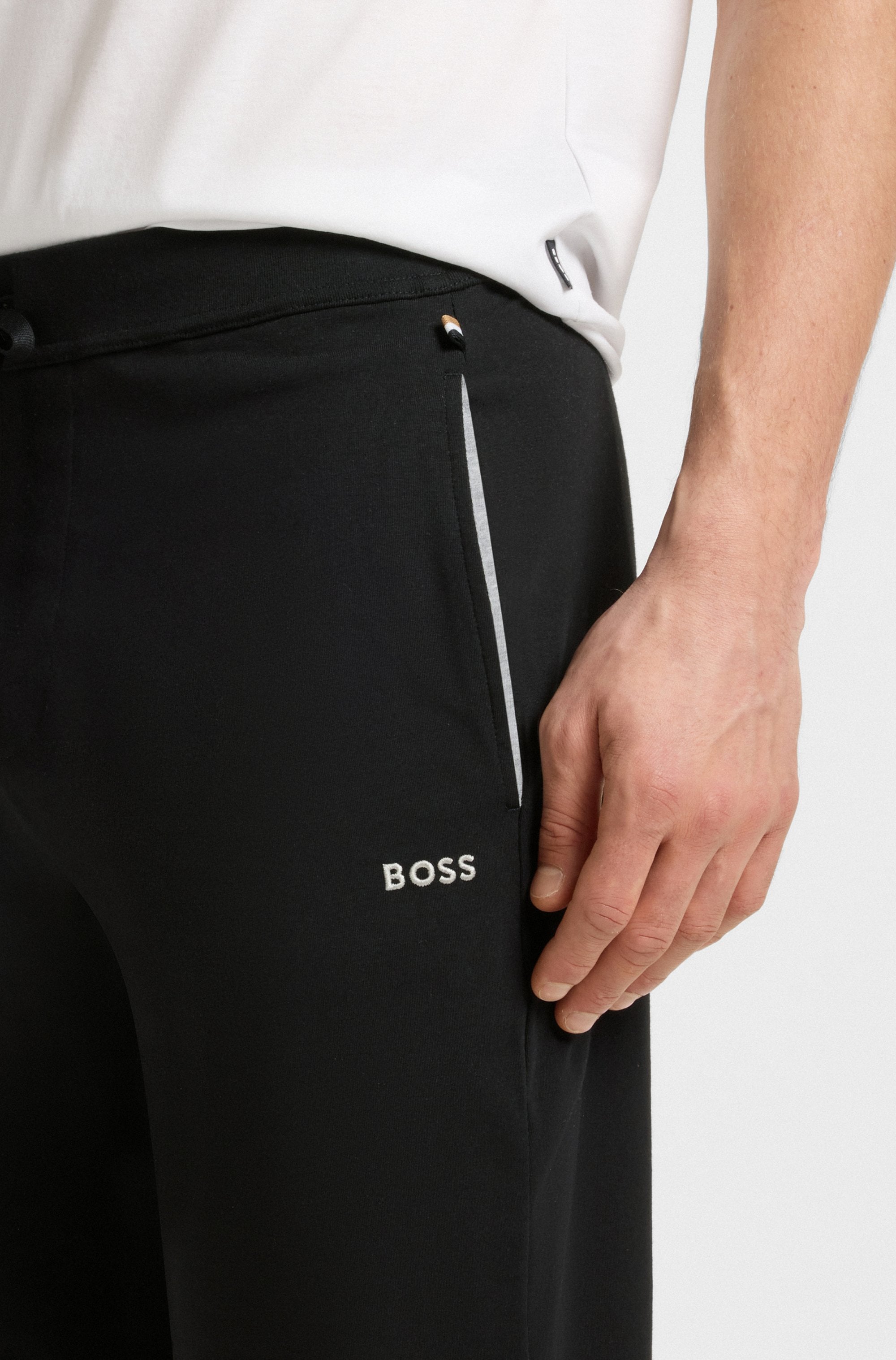 BOSS Sweathose »Mix&Match Pants«, mit BOSS Aufdruck auf dem Kordelzug