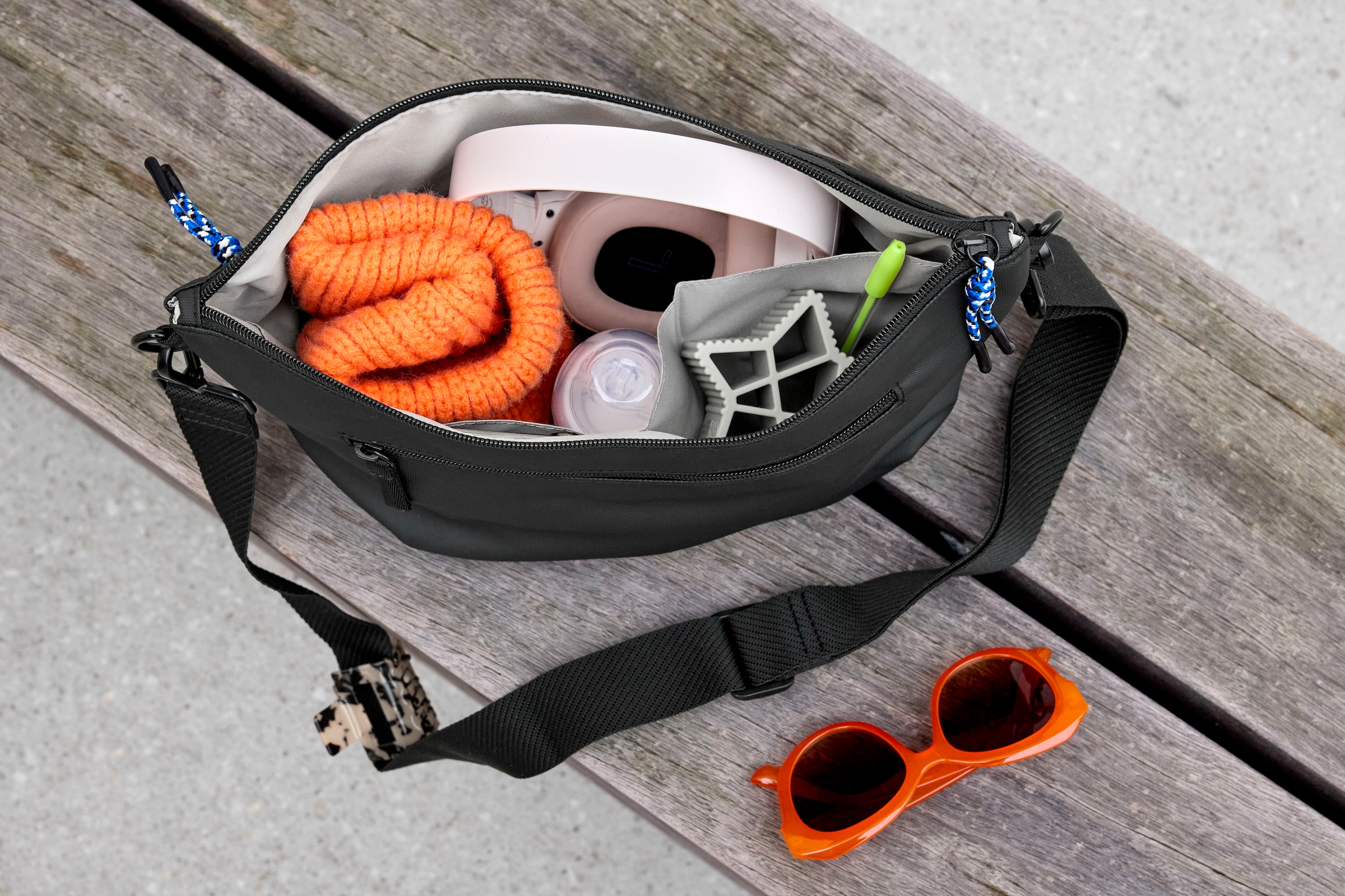 LÄSSIG Kinderwagen-Tasche »Green Label, Buggy Bum Bag, black«, mit Kinderwagenbefestigung