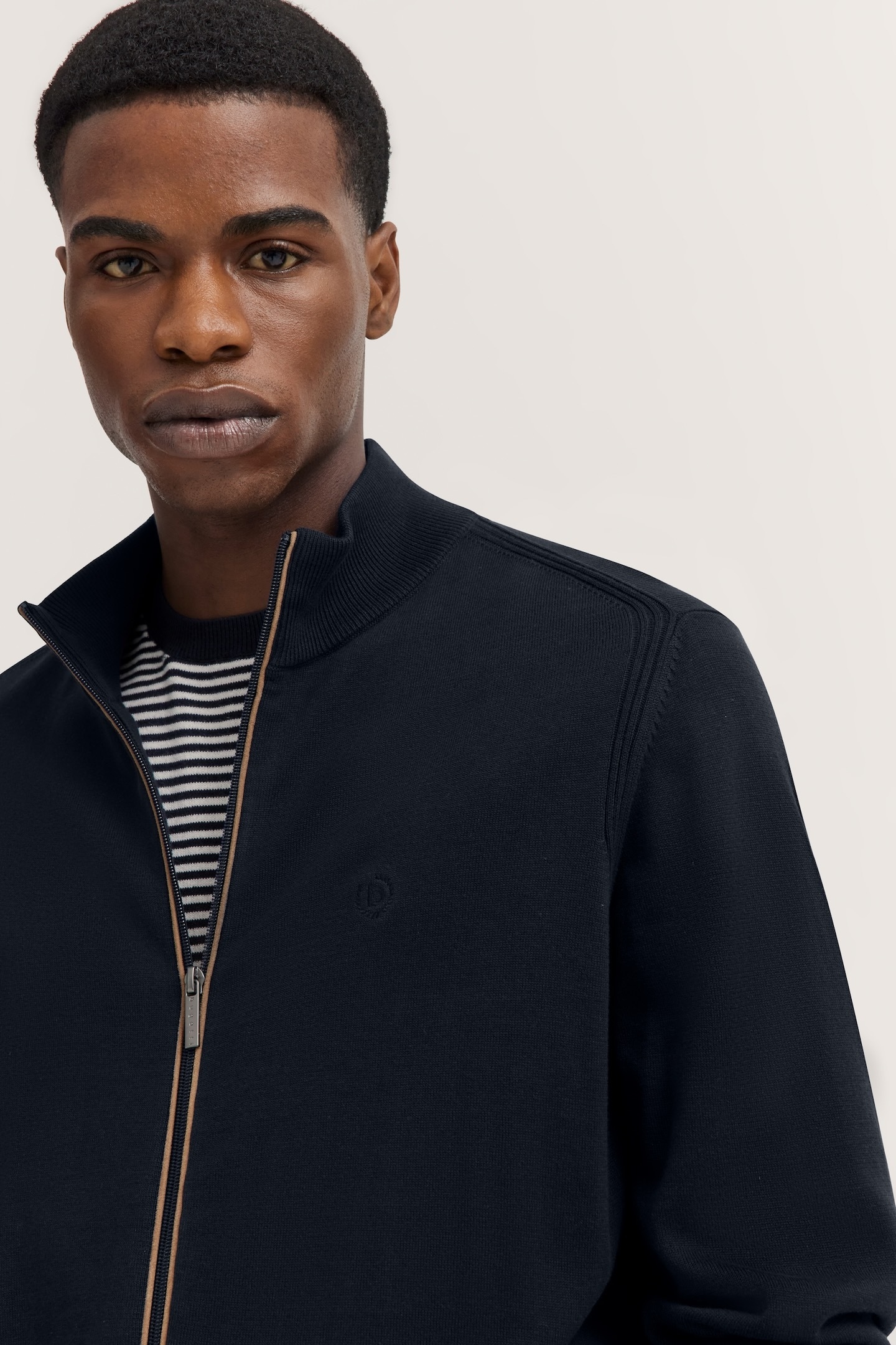 bugatti Strickjacke, mit Reißverschluss