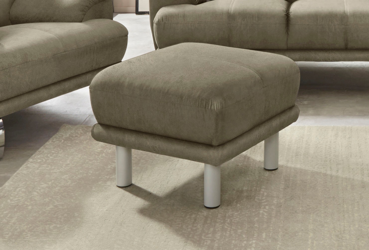 TRENDMANUFAKTUR Hocker »Cecilia II, modern und elegant, B/T 66/66cm« günstig online kaufen