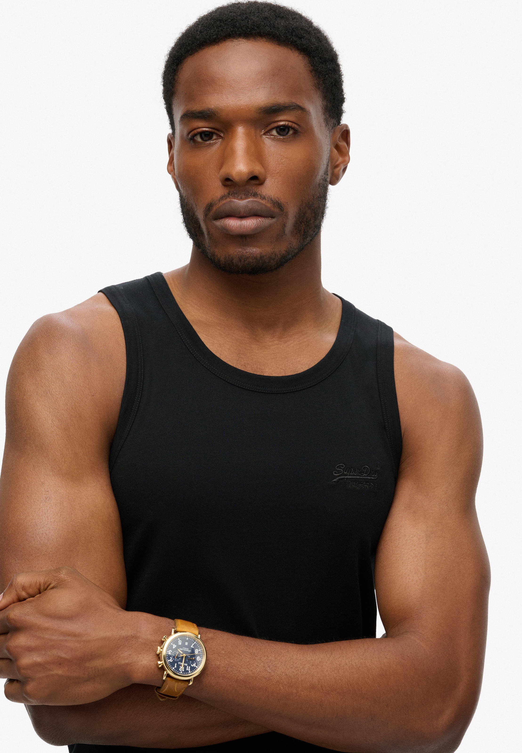 Superdry Tanktop »ESSENTIAL LOGO VEST UB« mit Markenlabel, aus Baumwolle und Single Jersey, Slim Fit, ärmellos