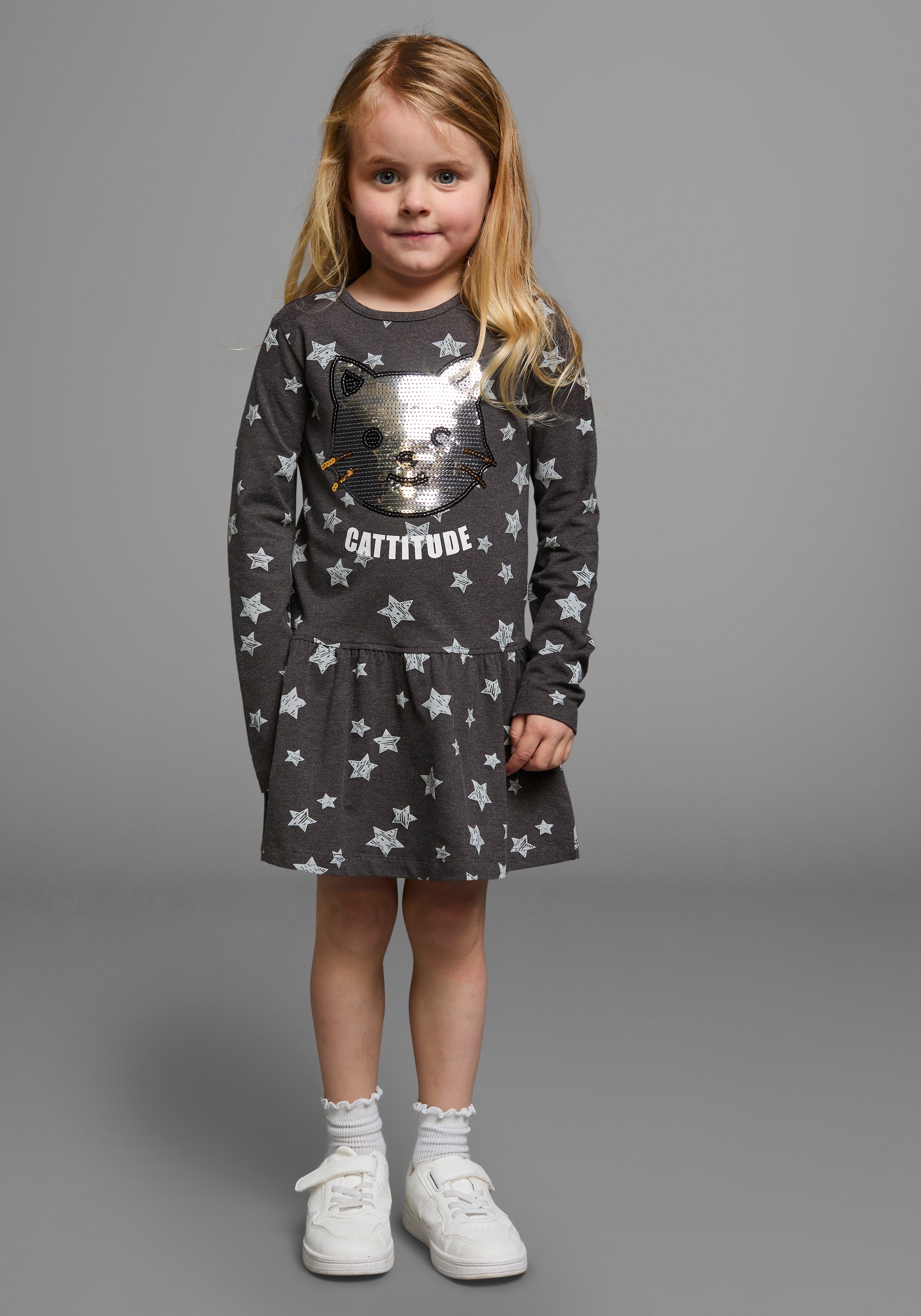KIDSWORLD Jerseykleid »Kleid mit Pailletten«, Shirtkleid mit süßer Paillettenapplikation