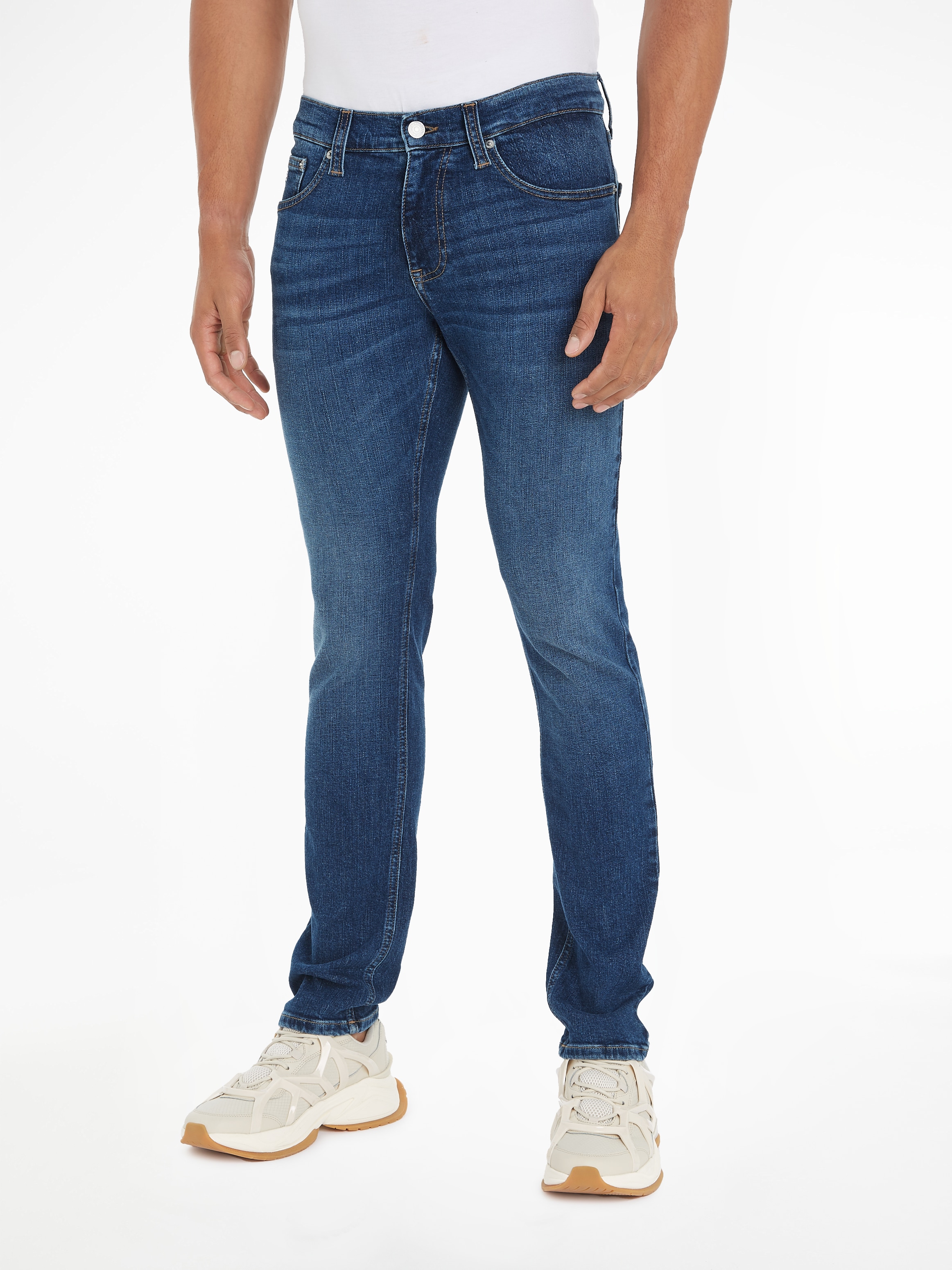 Tommy Jeans Slim-fit-Jeans »SCANTON SLIM«, mit Logoprägung