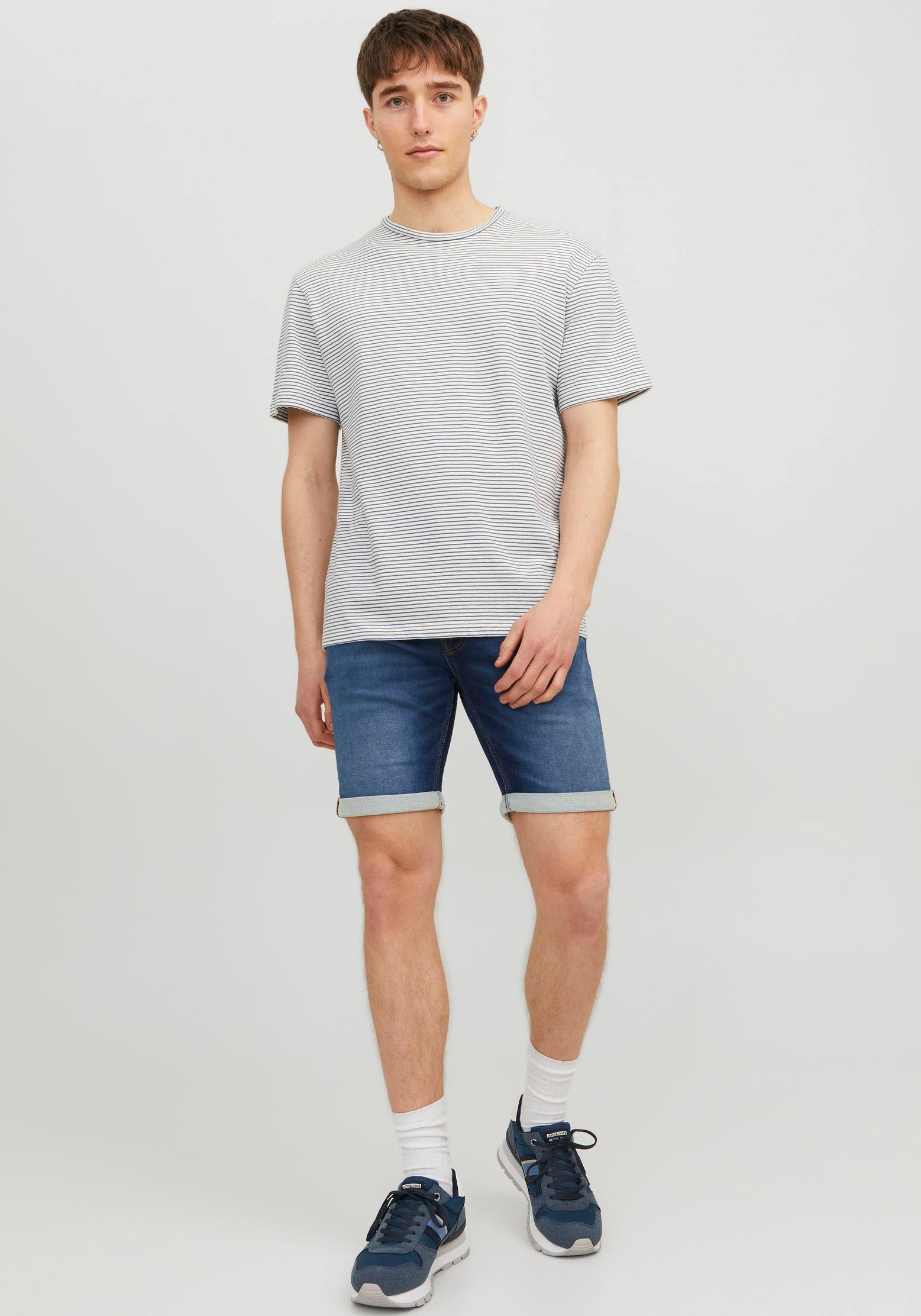 7. Bild von Jack & Jones Jeansshorts »JJIRICK JJICON SHORTS GE 604 I.K SN«, mit Umschlagsaum