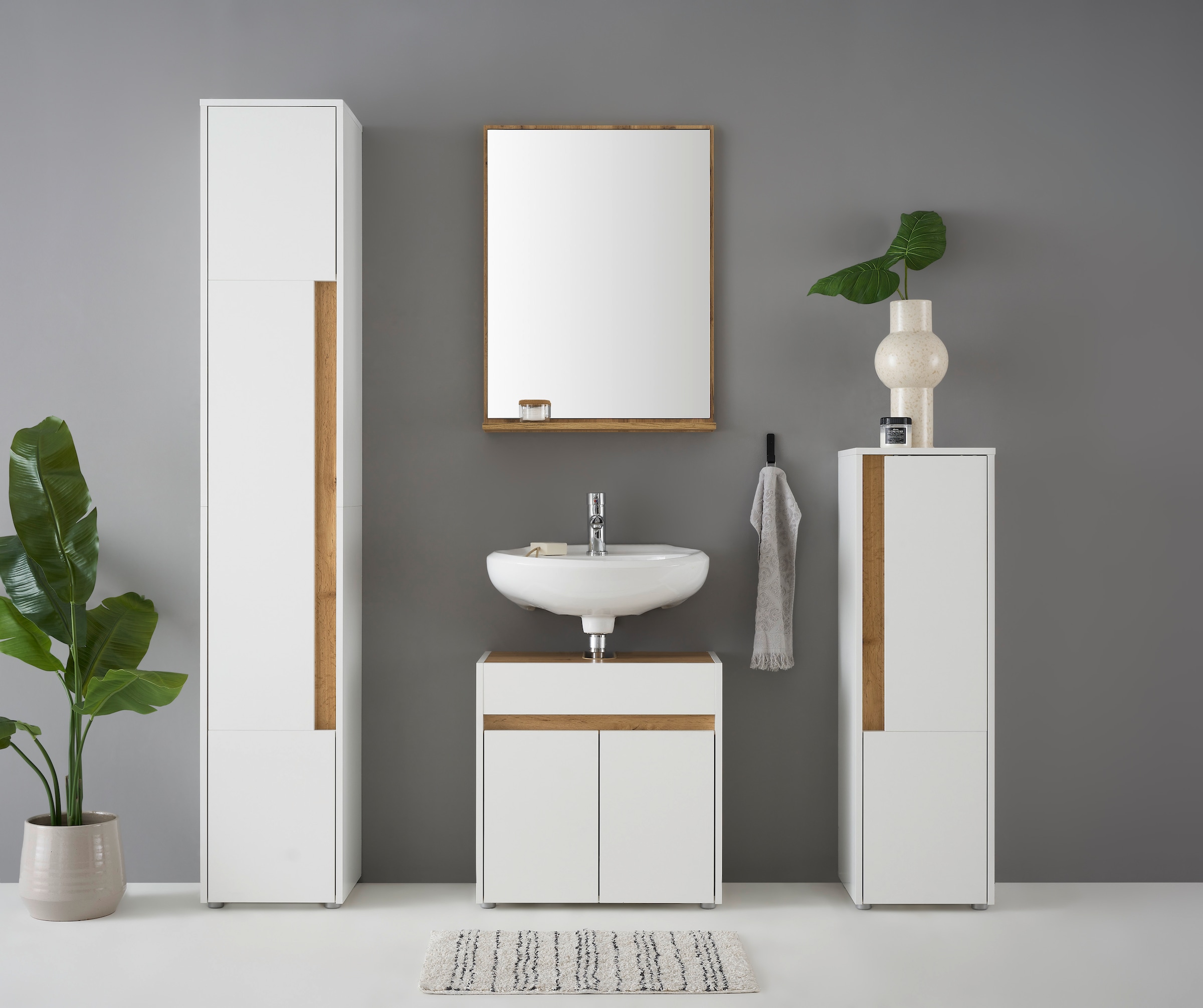 INOSIGN Badmöbel-Set »CITY/ GIRON, Bad im zeitlosen Design, 4-teiliges Bade günstig online kaufen