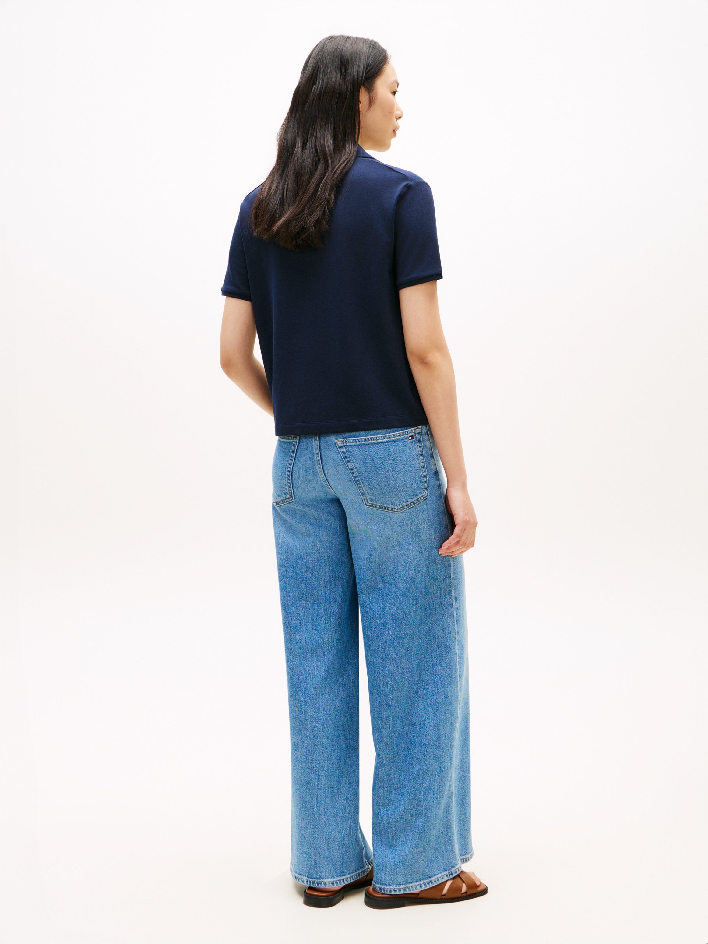 Tommy Hilfiger Poloshirt »LYOCELL PIQUE OPEN-NK SS POLO« mit kleinem Logo-Stick