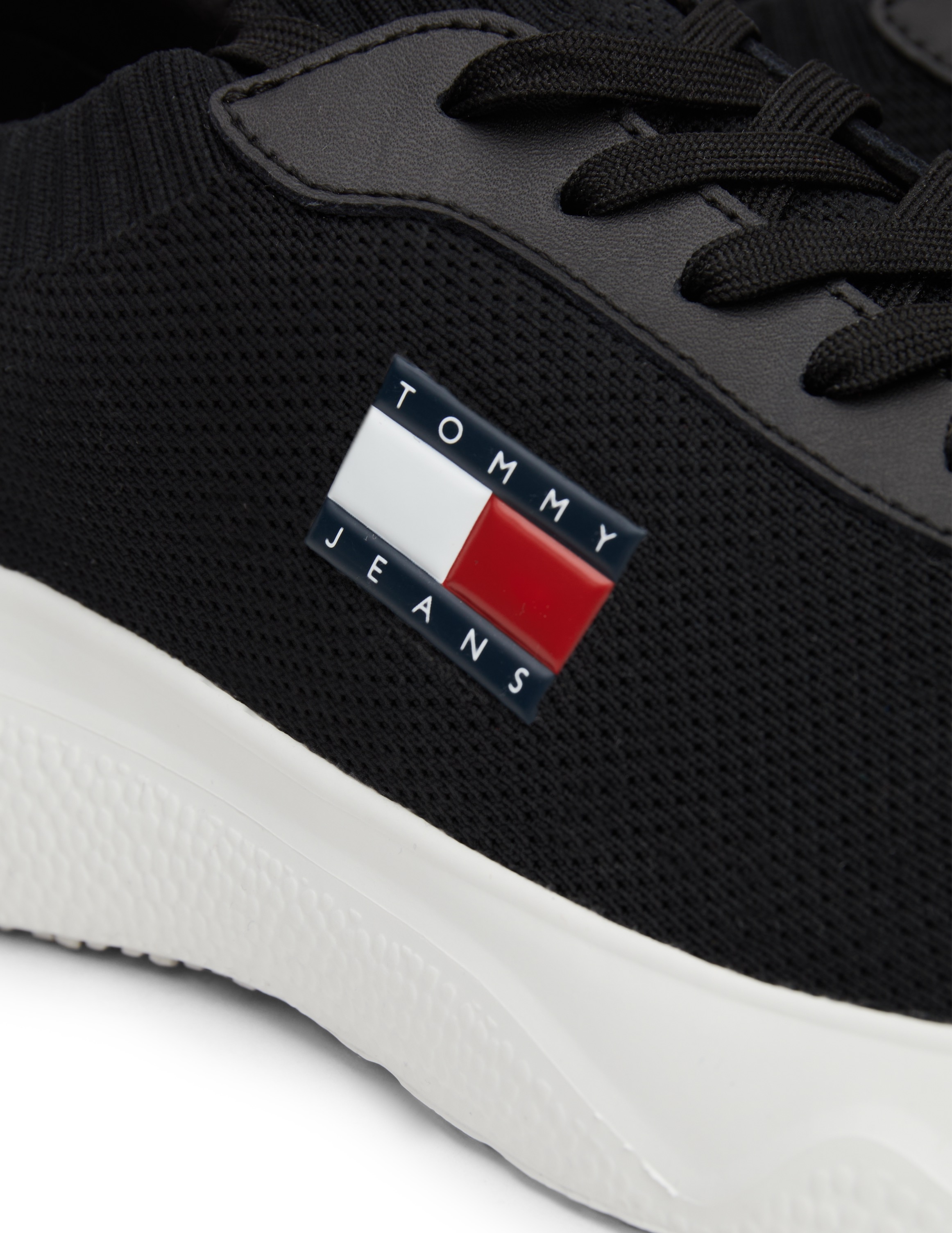 Tommy Jeans Slip-On Sneaker »TJW KNIT RUNNER«, Freizeitschuh, Halbschuh, Schlupfschuh mit seitlicher Logoflagge