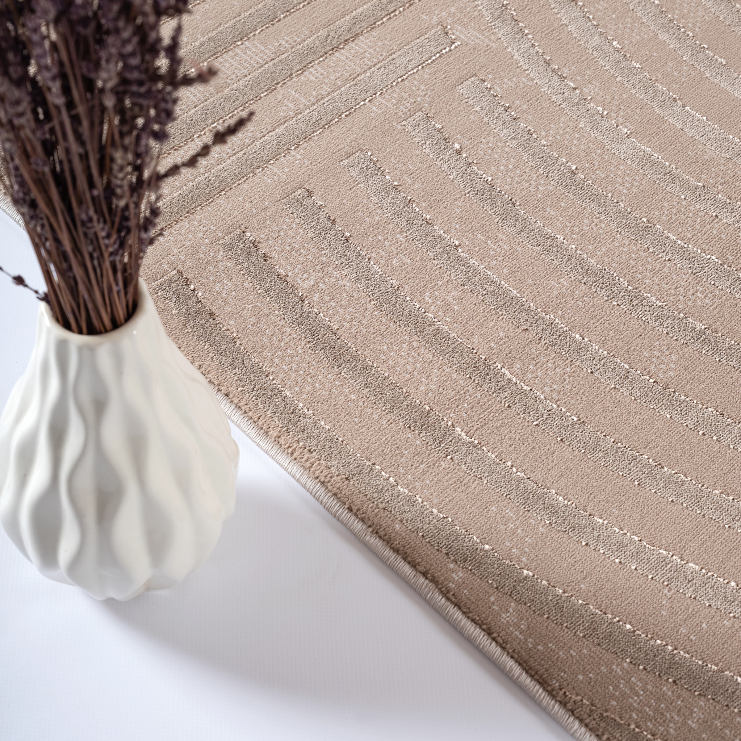 the carpet Teppich »Knight« rechteckig 12 mm Höhe moderner Wohnzimmer Teppich elegant glänzender Flor