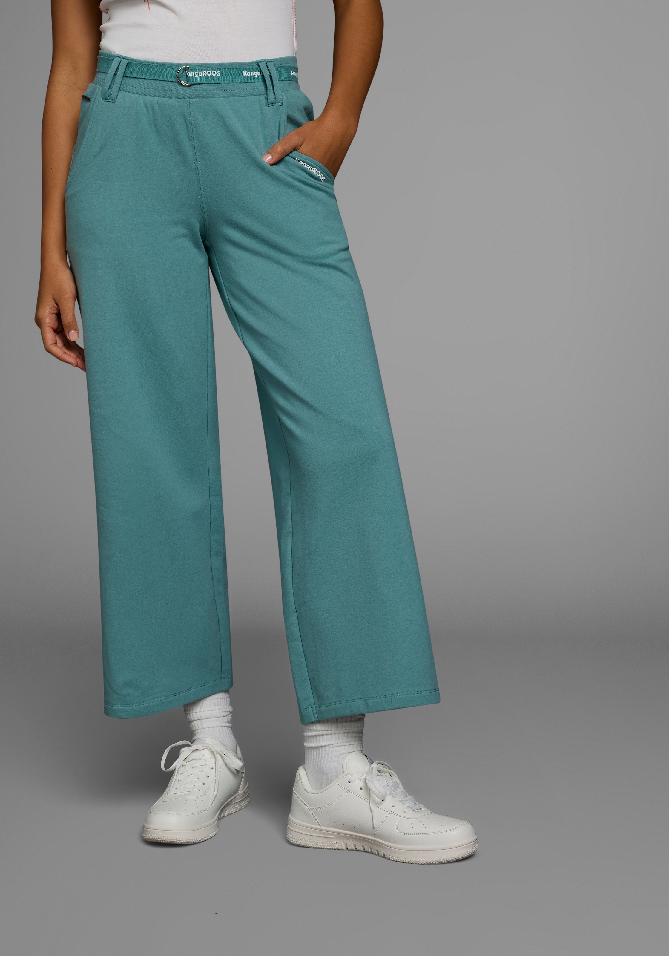 KangaROOS Jerseyhose, mit weitem Bein in Culotte Form