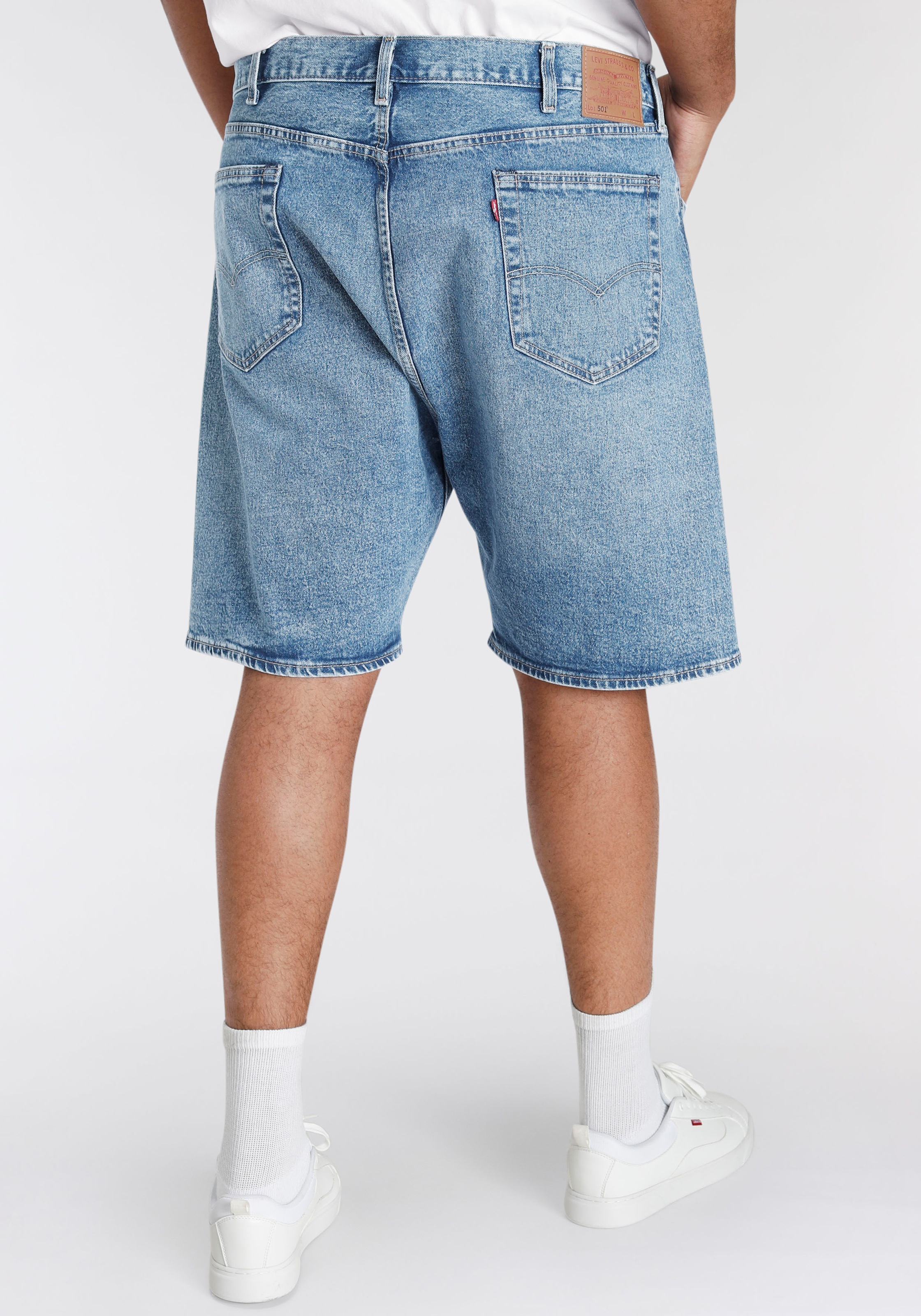 2. Bild von Levi's® Plus Jeansshorts »501 HEMMED SHORT B&T«