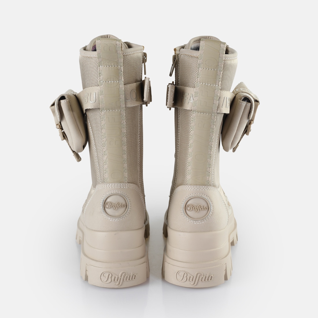 Buffalo Schnürstiefel »ASPHA COM HI«  Schnürboots, Plateaustiefel mit kleinem Täschchen am Schaft