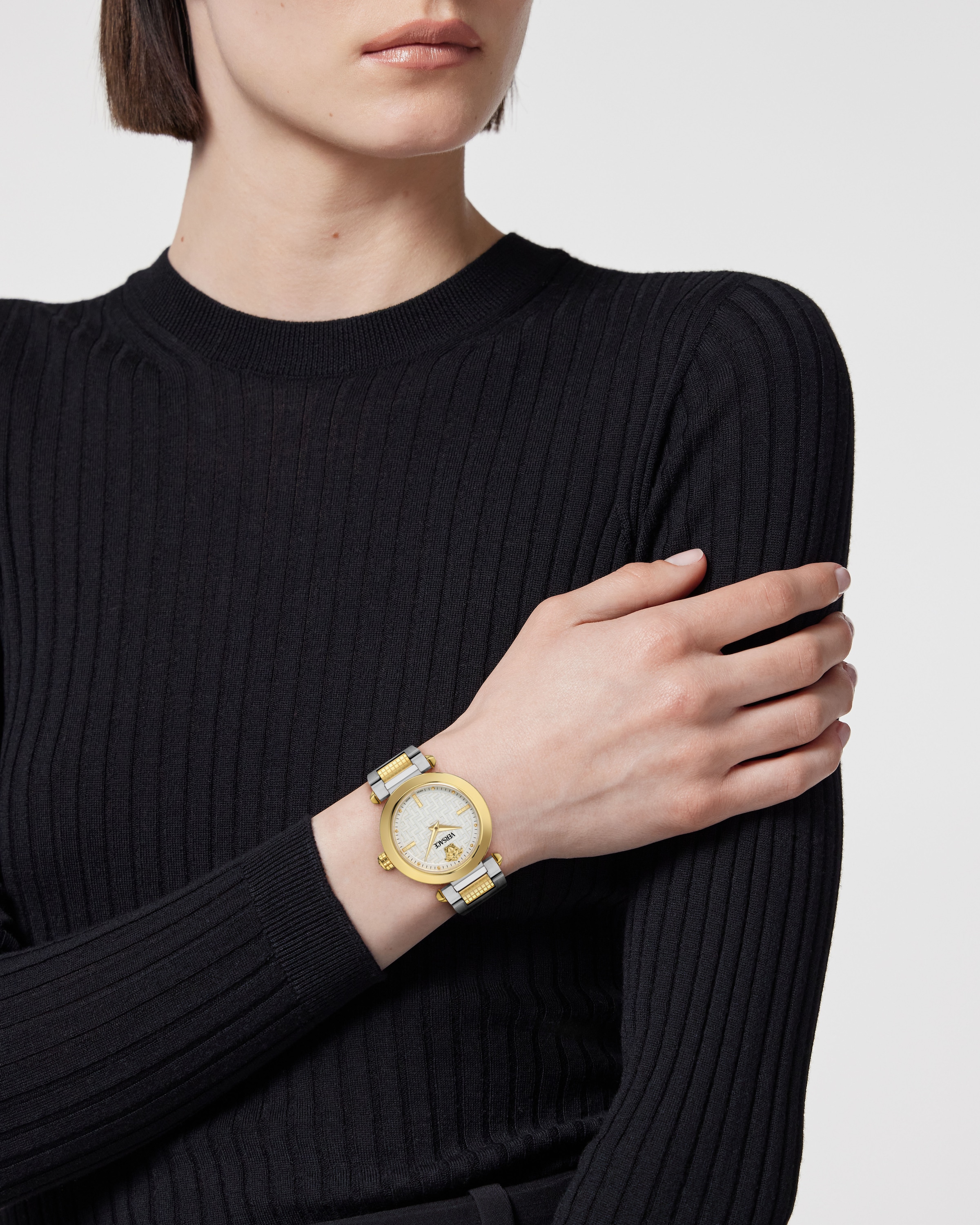Versace Quarzuhr »VERSACE GREEK«, Armbanduhr, Damenuhr, Swiss Made, Edelstahlarmband, analog