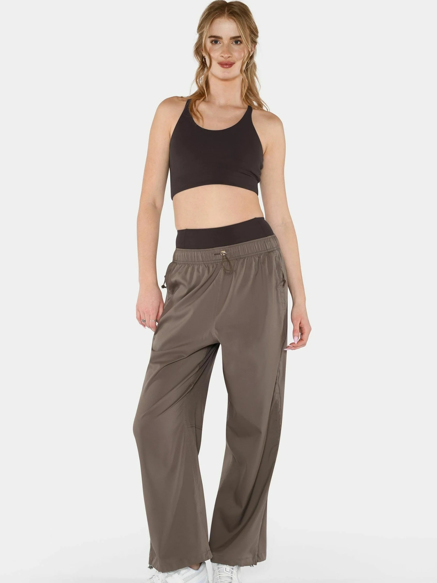 GIRLFRIEND COLLECTIVE Chinohose »Girlfriend Collective Trouser Amy«