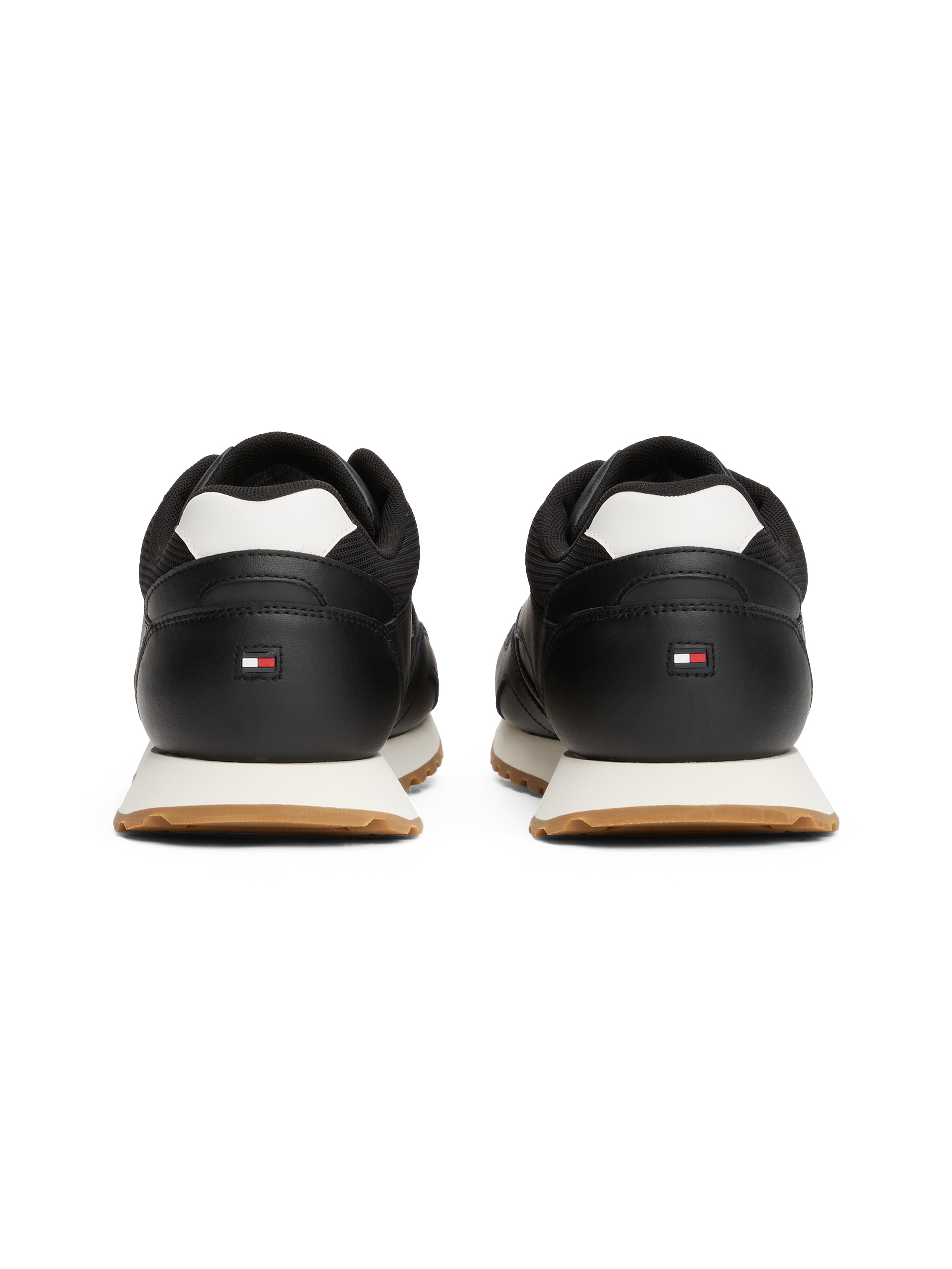 Tommy Hilfiger Sneaker »NEW RUNNER EVA LTH ESS«, Freizeitschuh, Halbschuh, Schnürer mit sportiver Lochung