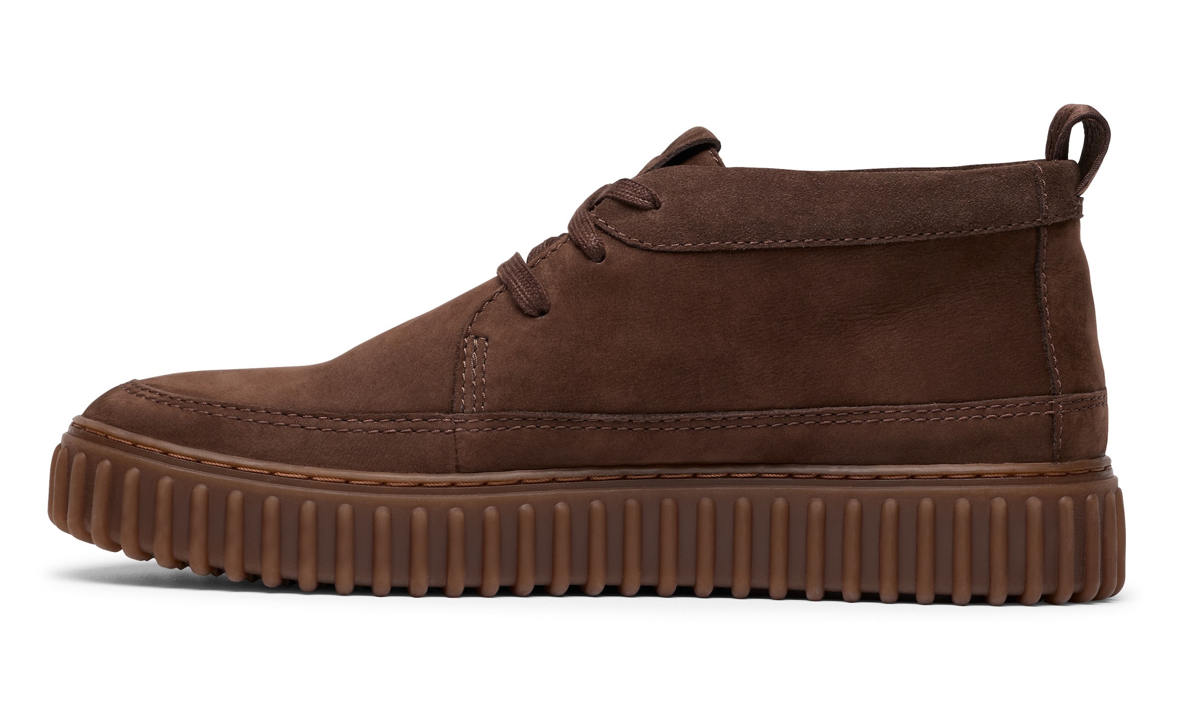 Clarks Sneaker »Torhill Lace Hi«, Desert Boots, Schnürboots mit Wechselfußbett