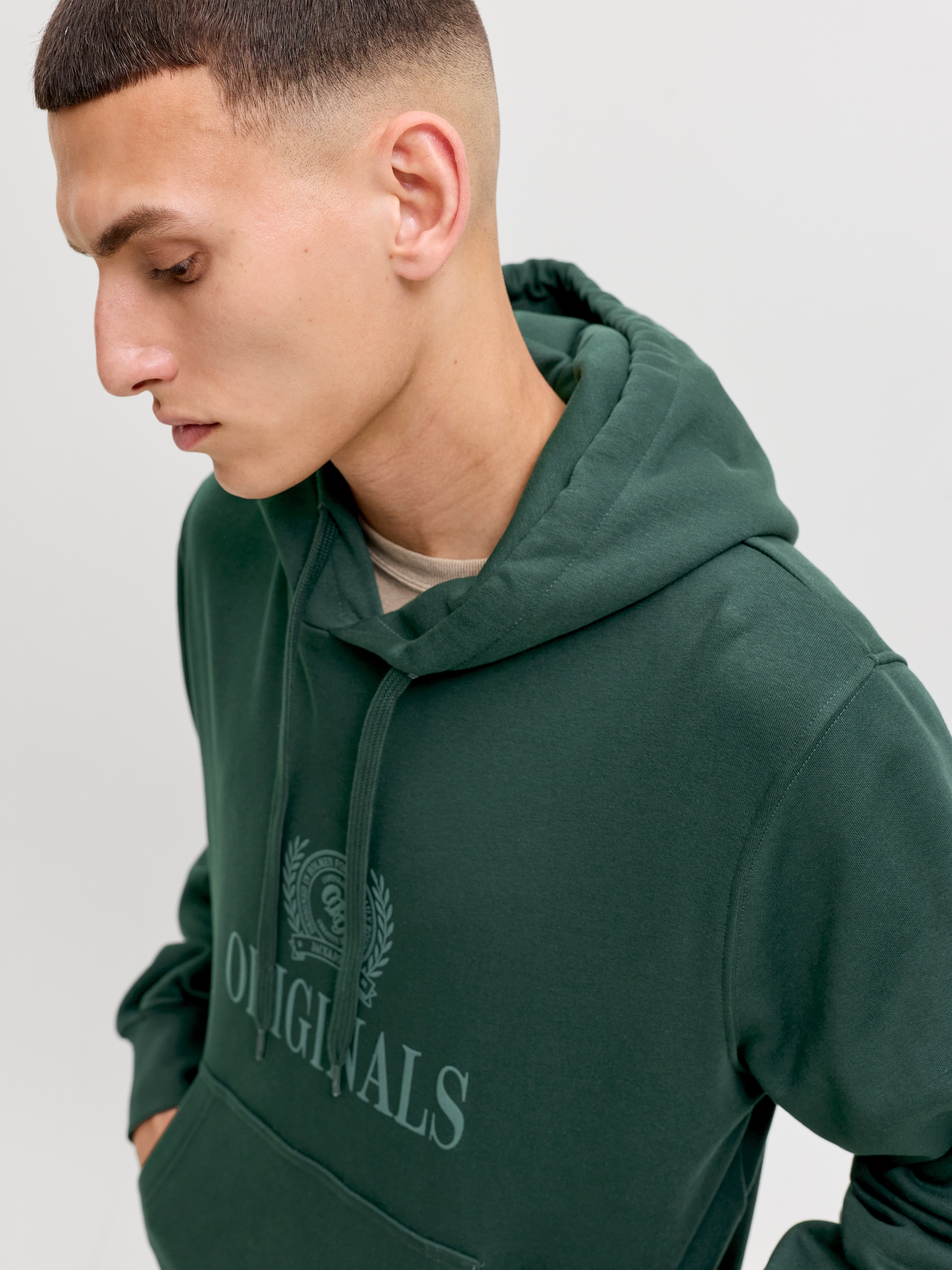 Jack & Jones Kapuzensweatshirt »JORFREDERIKSBERG MONOGRAM SWEAT HOOD SN«, Baumwollmischung, relaxed fit
