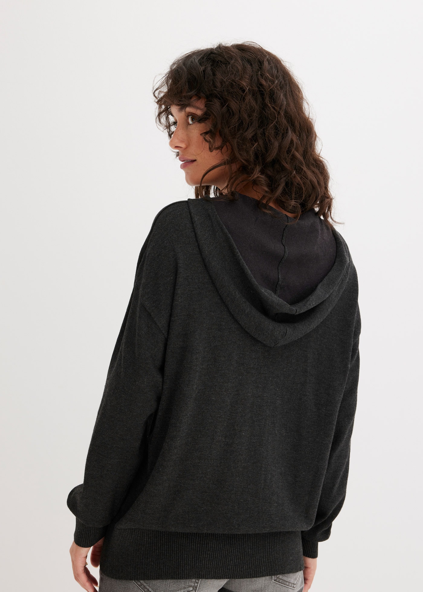 bonprix Strickpullover mit Kängurutasche