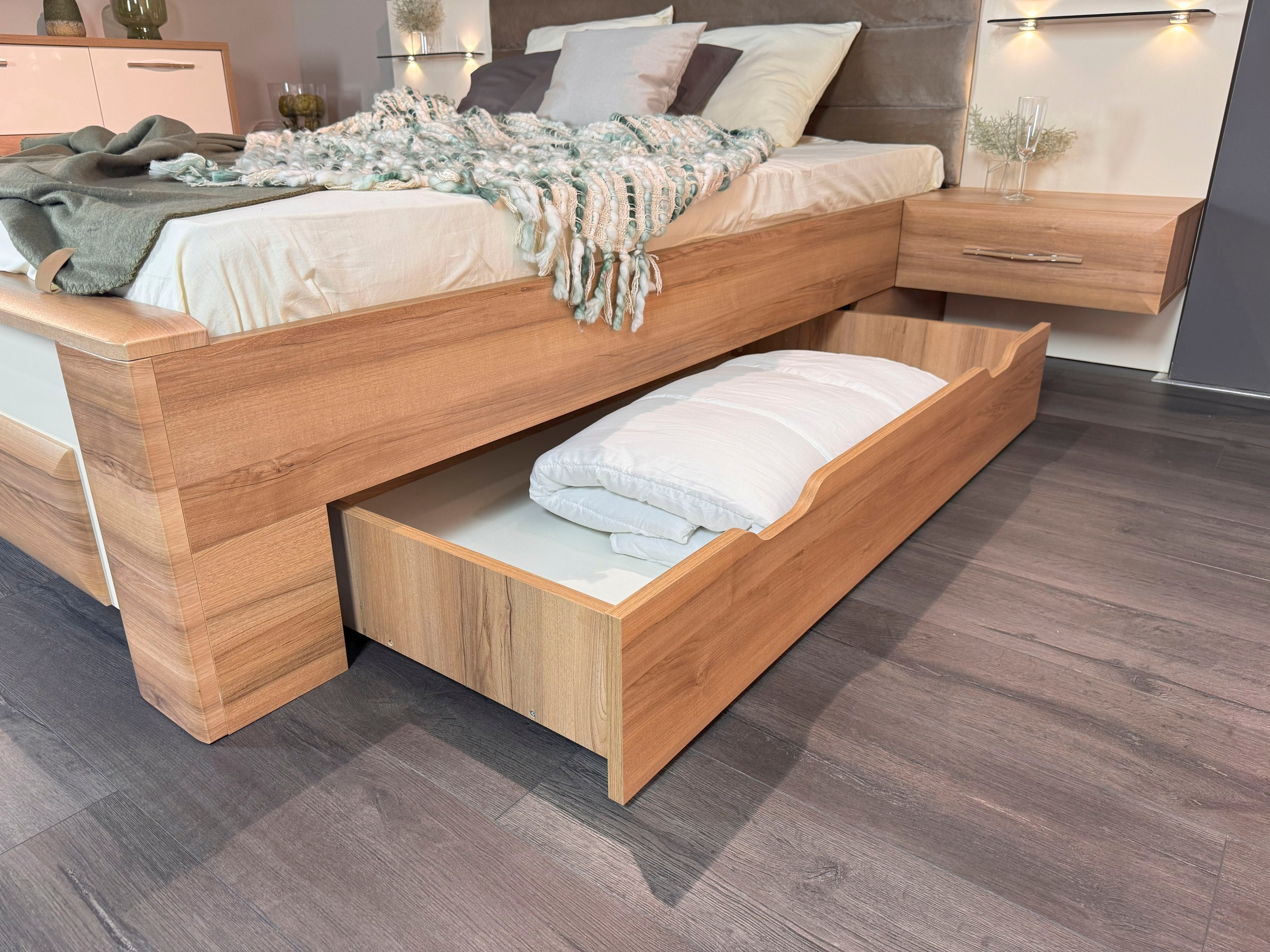Home affaire Bettschubkasten »Gala, Schublade auf Rollen für ausreichend Stauraum unter dem Bett«, Ergänzung für die Betten Gala, passend für beide Liegeflächen