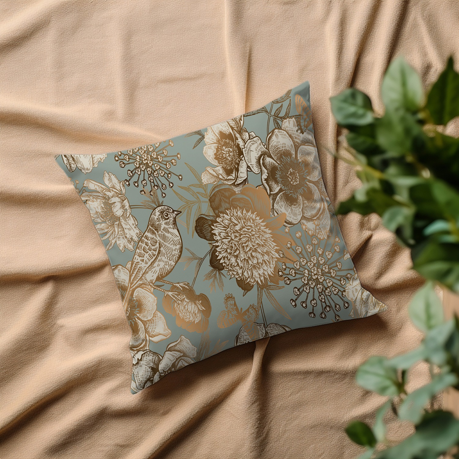 queence Dekokissen »Finna«, mit goldenen Blumen und Vögeln günstig online kaufen