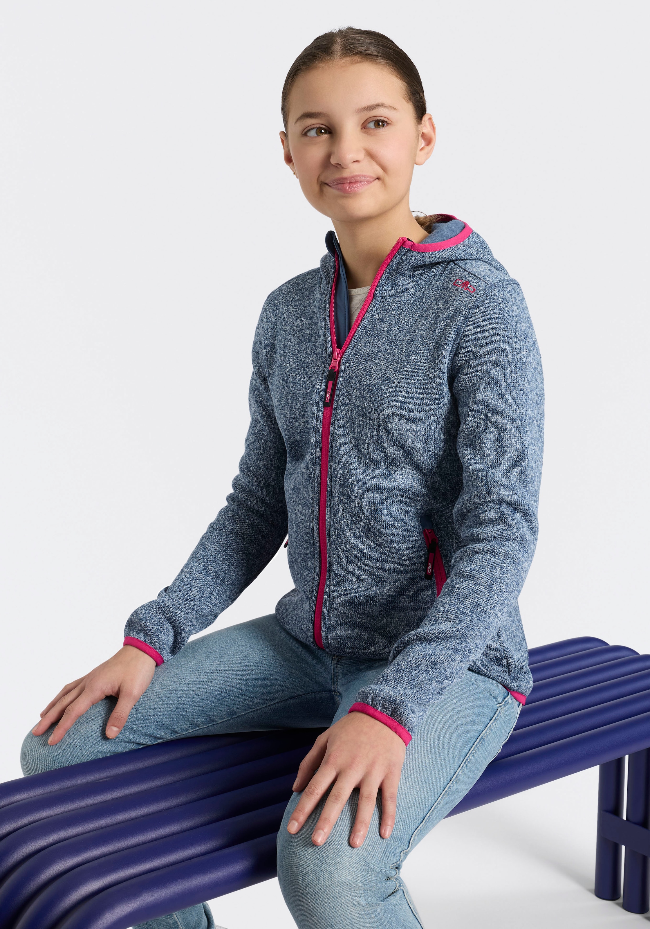 CMP Strickfleecejacke mit Kapuze Übergangsjacke für Kinder, mit Kapuze, mit Reißverschlusstaschen