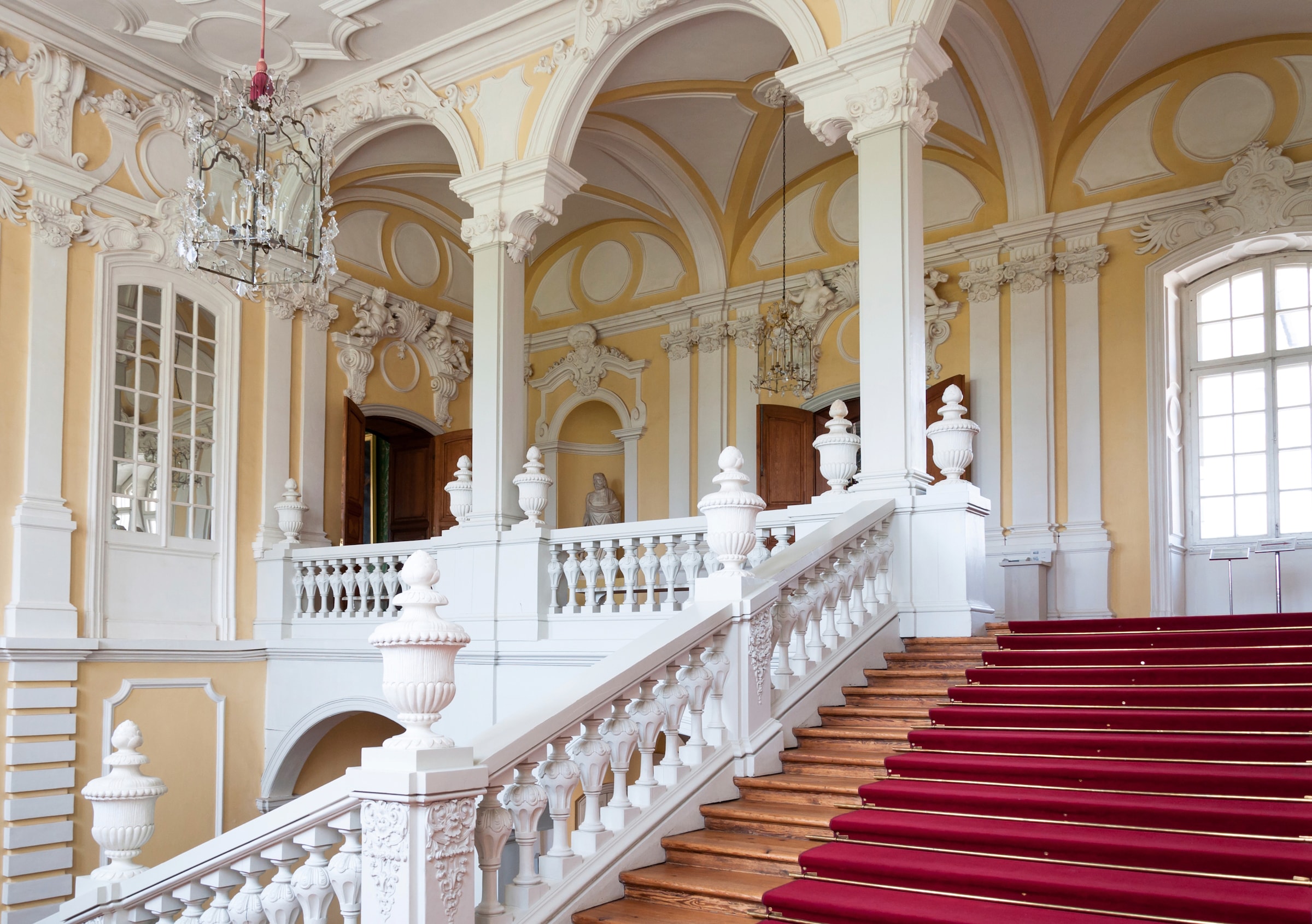 Papermoon Fototapete »ARCHITEKTUR-TREPPEN PALAST BÖGEN SÄULEN BAROCK ROKOKO günstig online kaufen