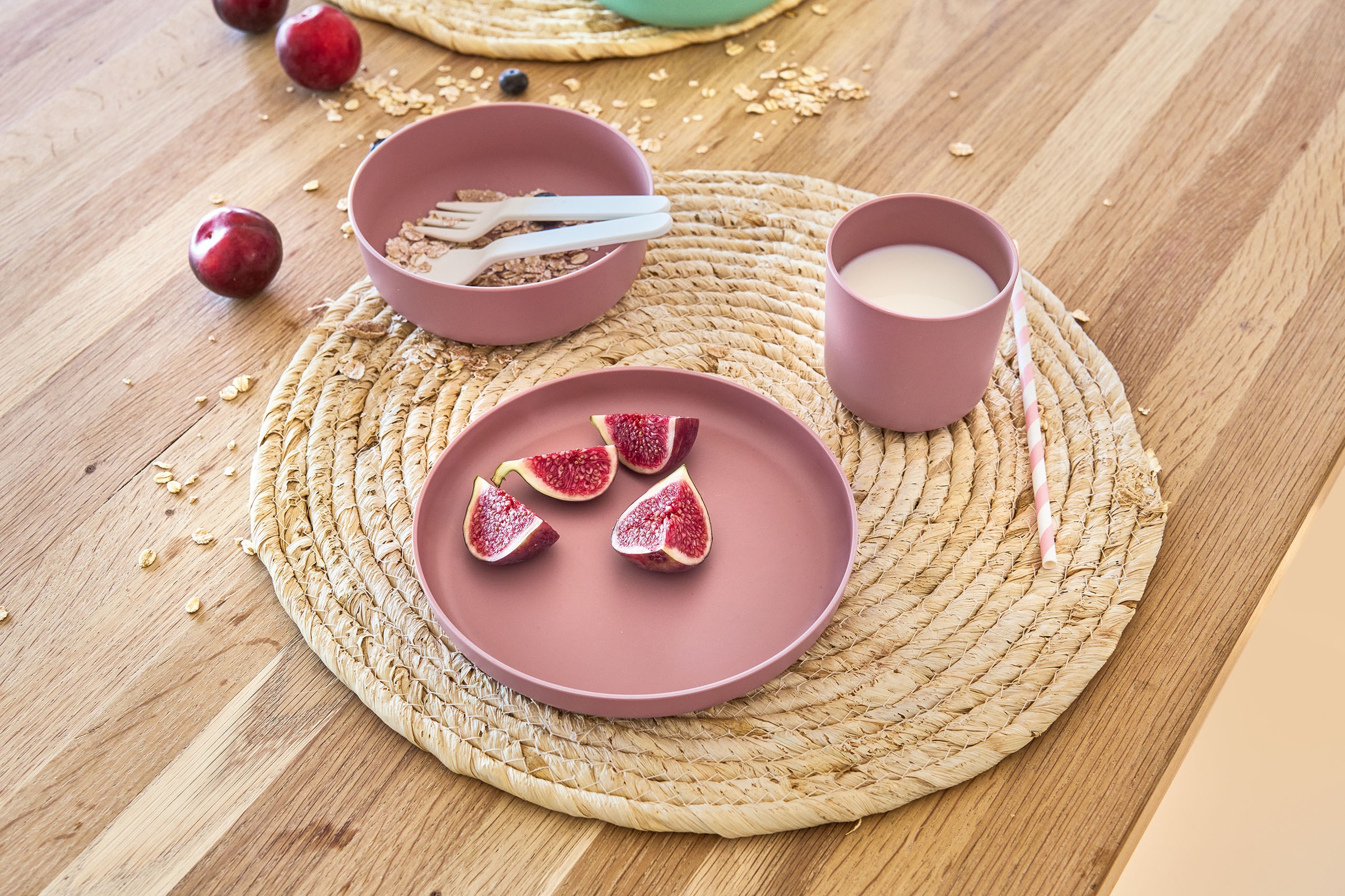 Zeller Present Kindergeschirr-Set, (Set, 5 tlg., 5-tlg.), (je 1 Teller, Schüssel, Tasse, Gabel, Löffel)