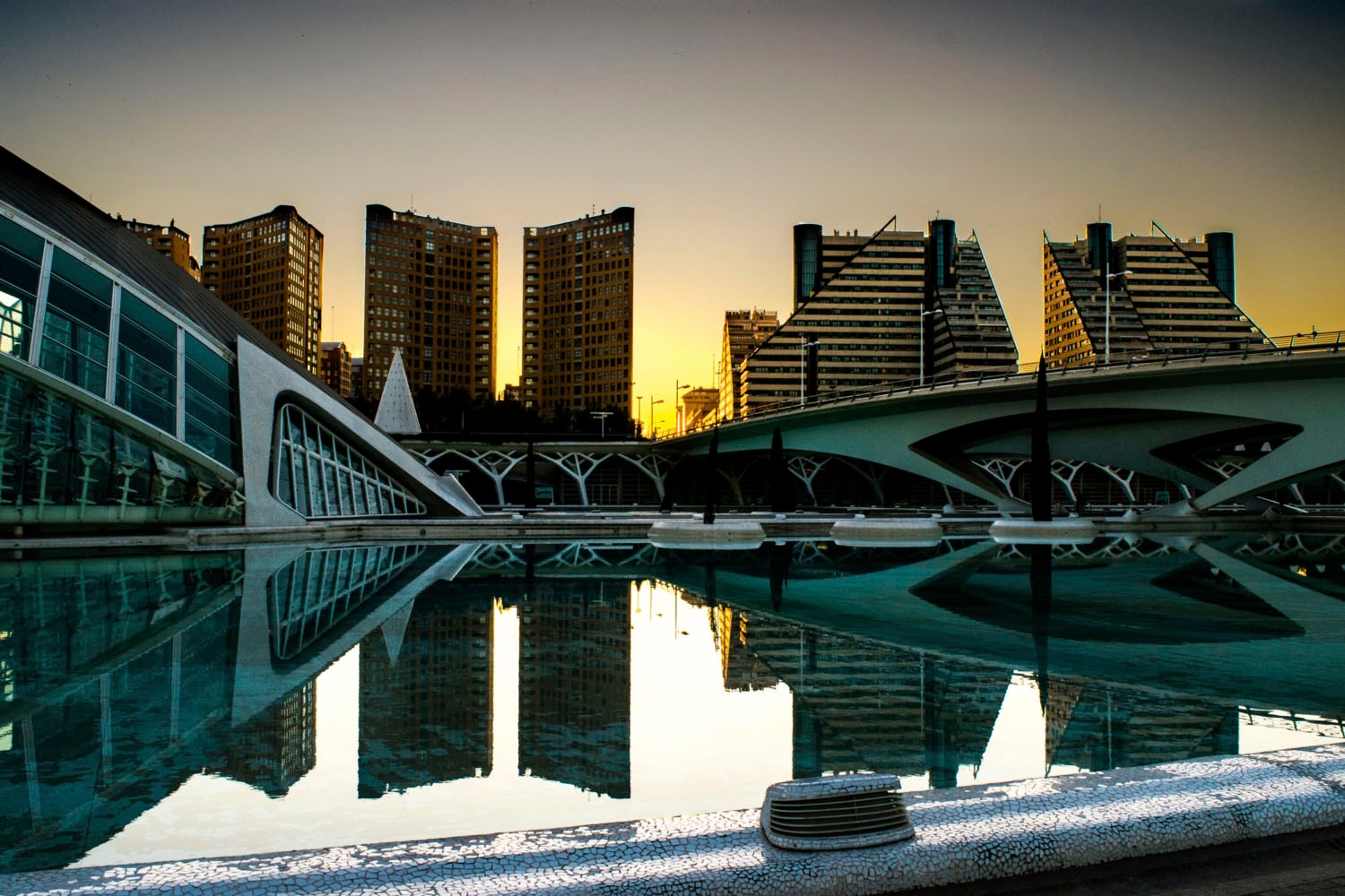 queence Acrylglasbild »Seebrücke« Elemente der Architektur   Gebäude   Skyl günstig online kaufen