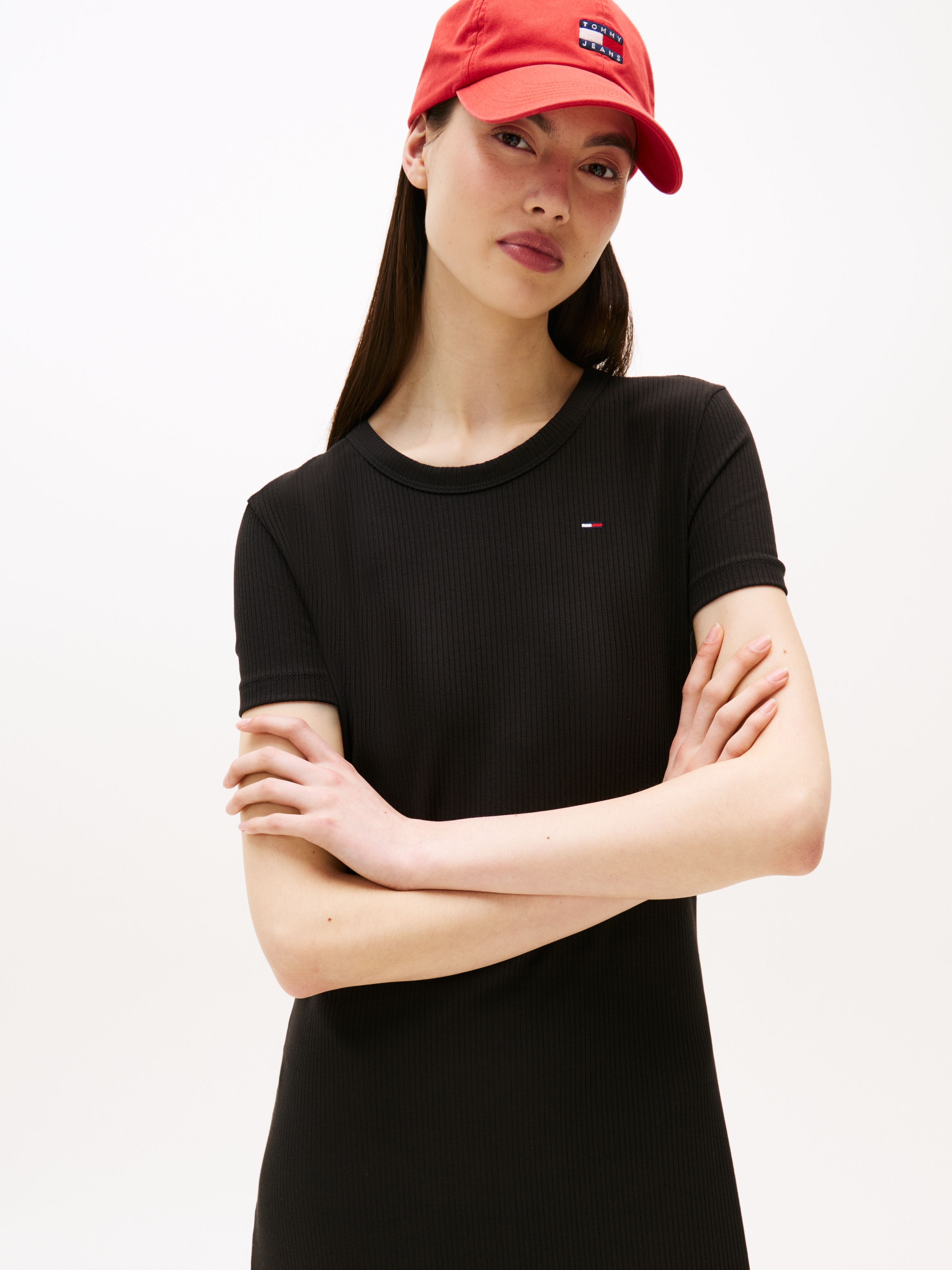 Tommy Jeans Jerseykleid, mit gerippter Struktur, Logostickerei