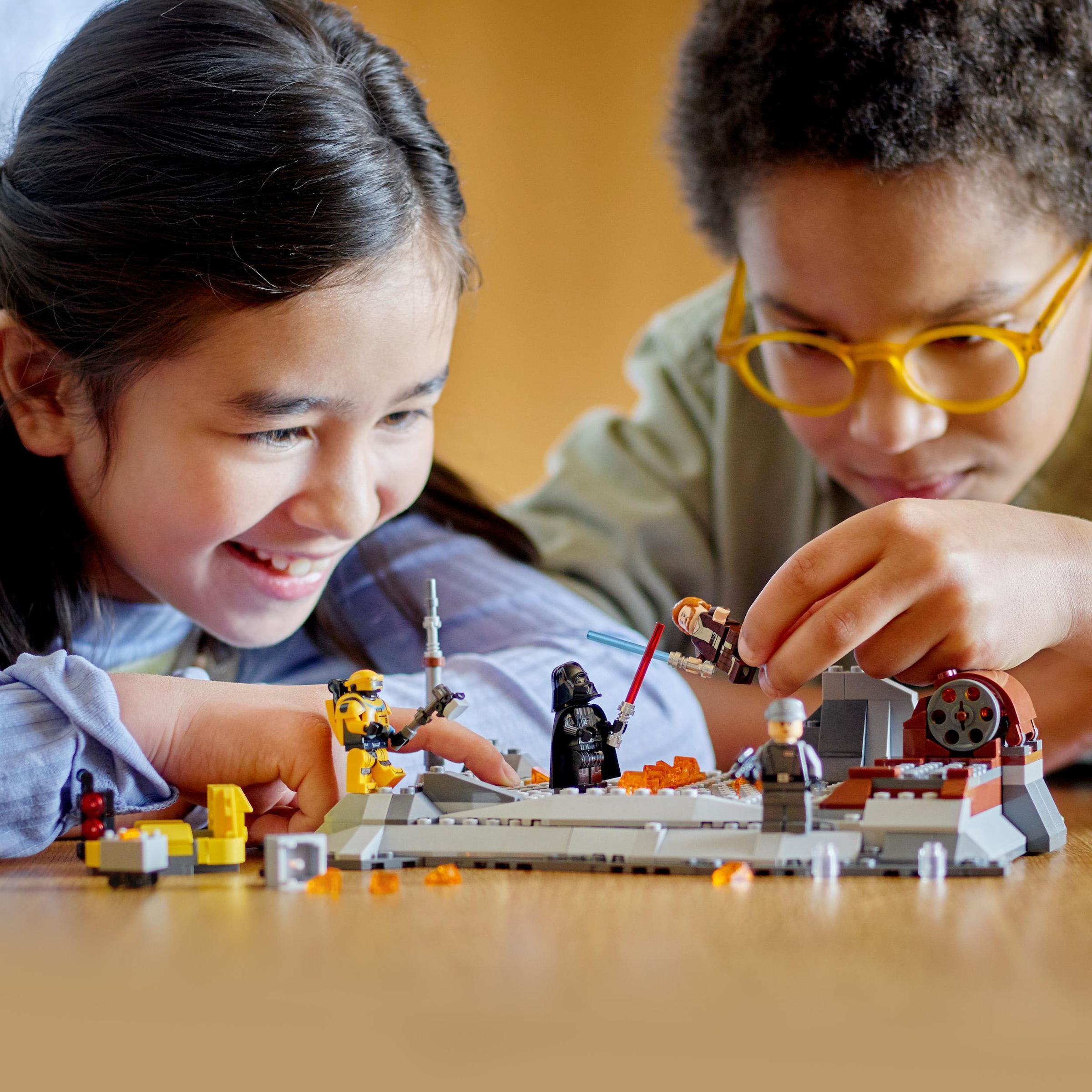 LEGO® Konstruktionsspielsteine »Obi-Wan Kenobi™ vs. Darth Vader™ (75334), LEGO® Star Wars™«, (408 St.), Made in Europe