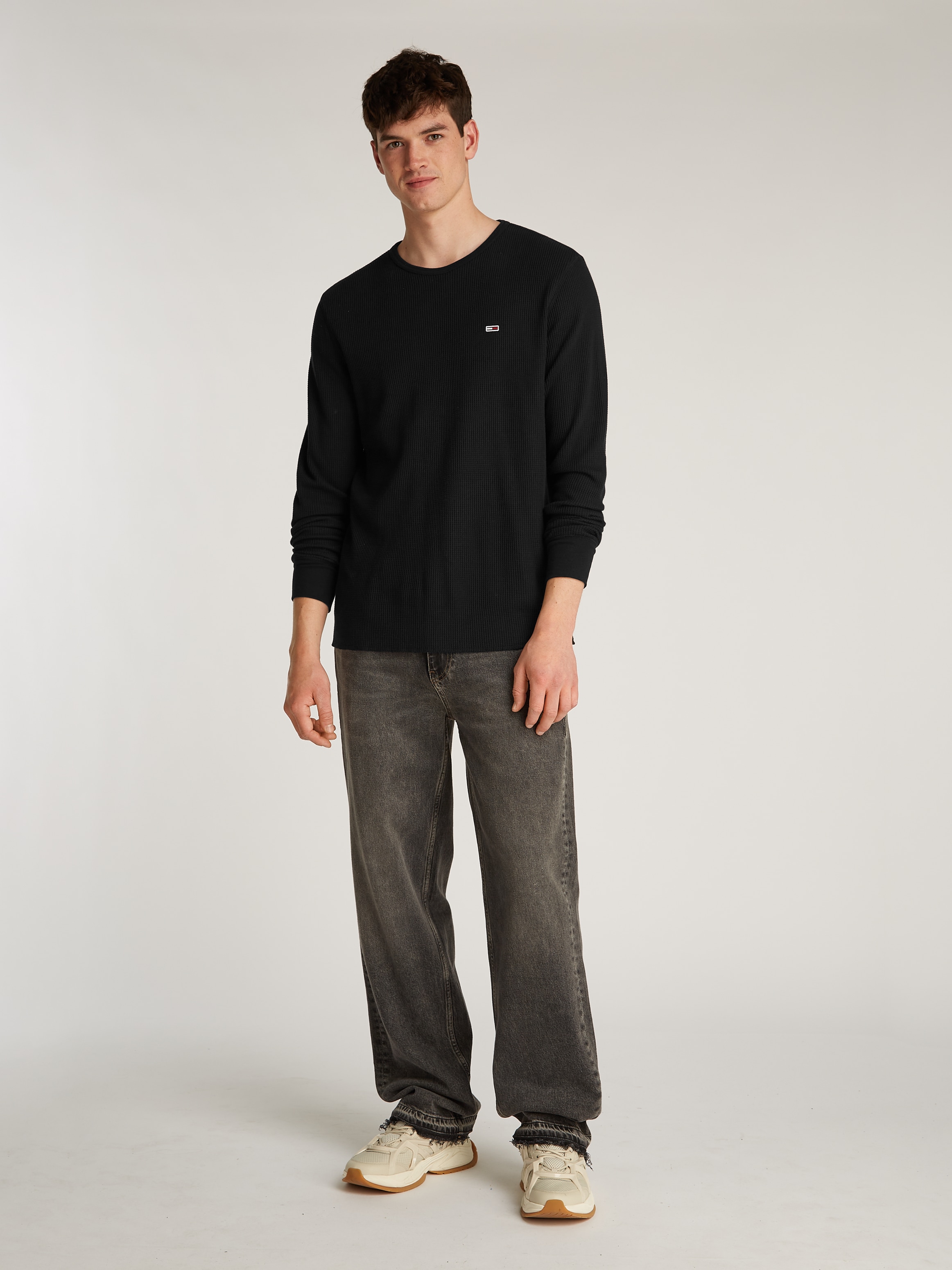 Tommy Jeans Langarmshirt »TJM SLIM WAFFLE L/S TEE EXT«, mit Waffelstruktur