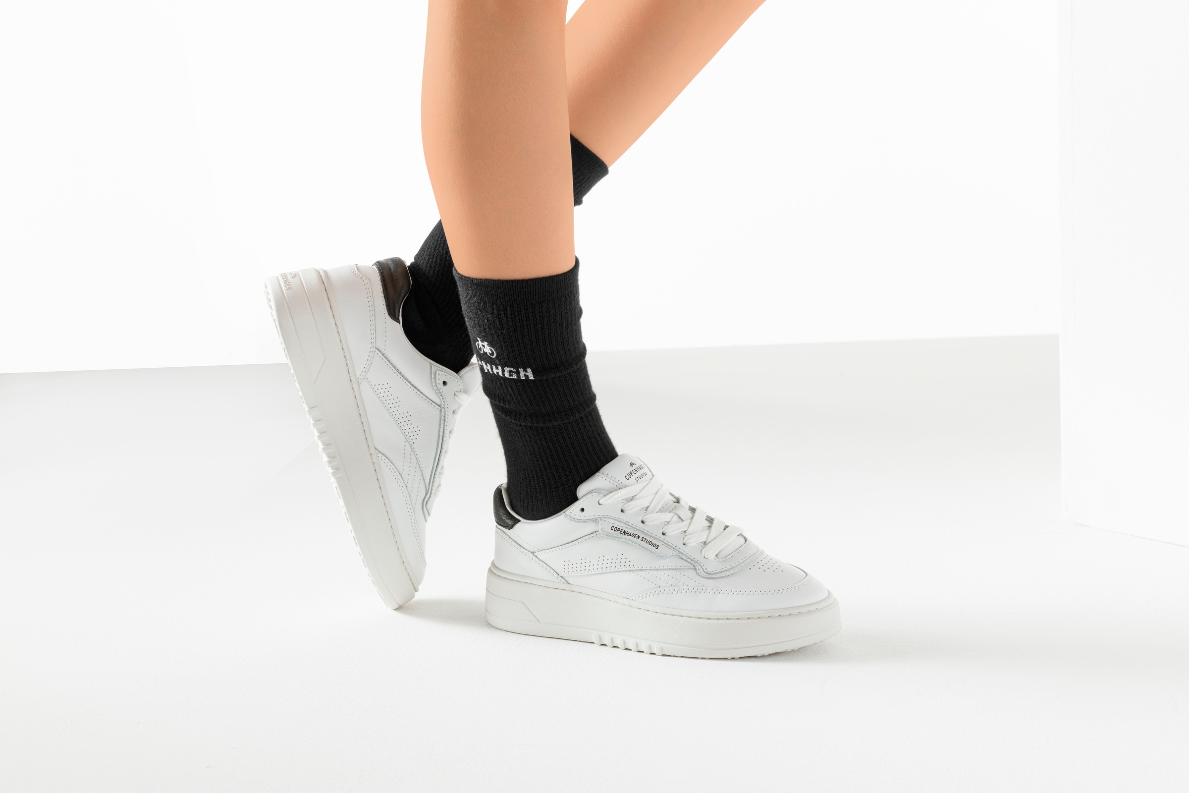 Copenhagen Studios Basicsocken, (Packung, 3 Paar), mit Rippstruktur und Stickerei