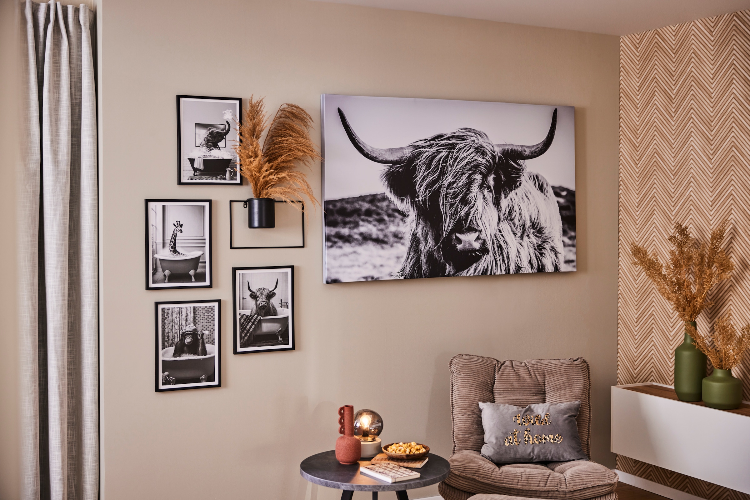 Creativ home Bild mit Rahmen »Leinwandbild Elefant in Badewanne«, (1 St.), mit Rahmen