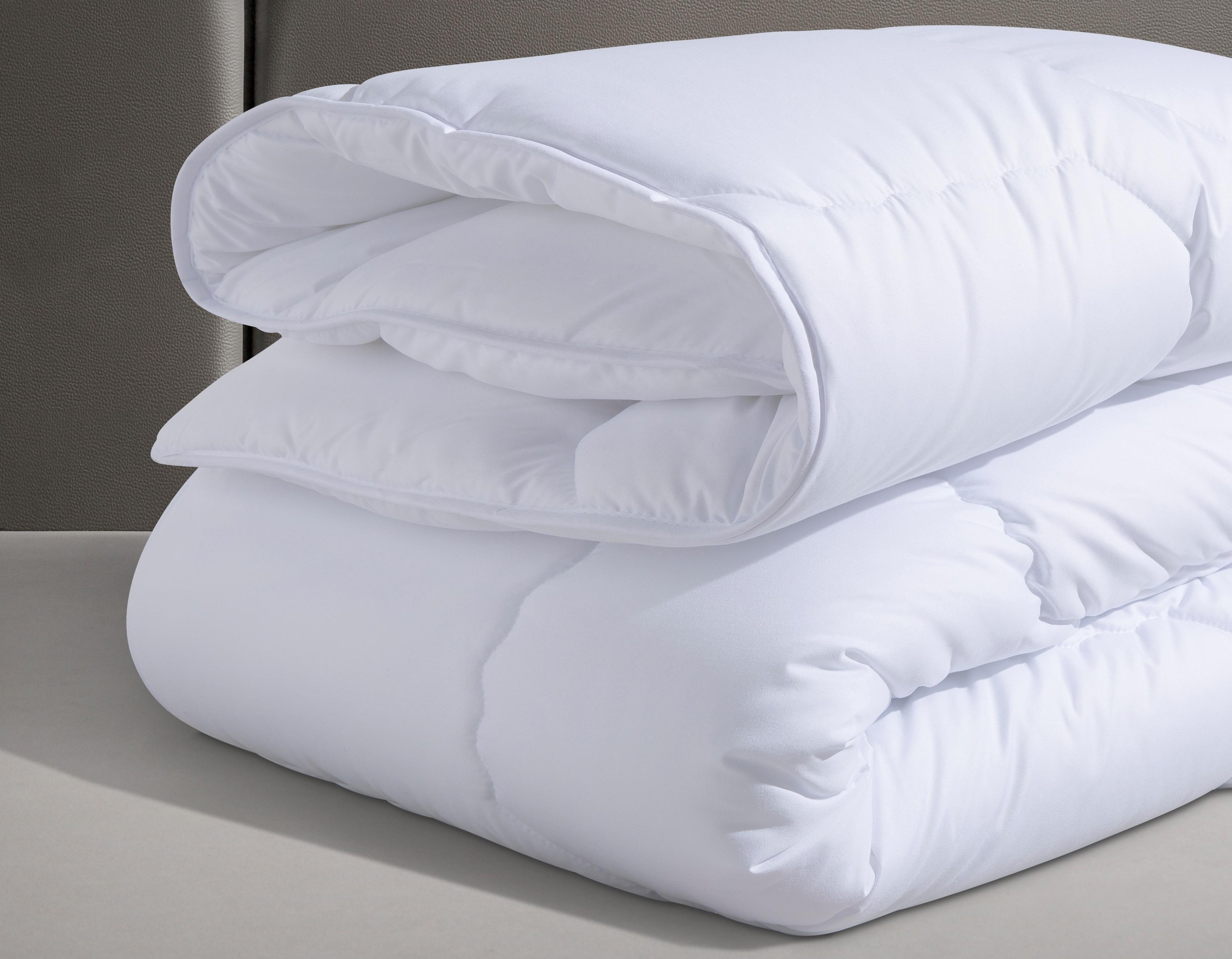 fan Microfaserbettdecke »Kansas«, warm, Füllung Polyesterfaser, Bezug 100% Polyester, (1 St.), Bettdecke in 135x200 cm und weiteren Größen, für Sommer oder Winter