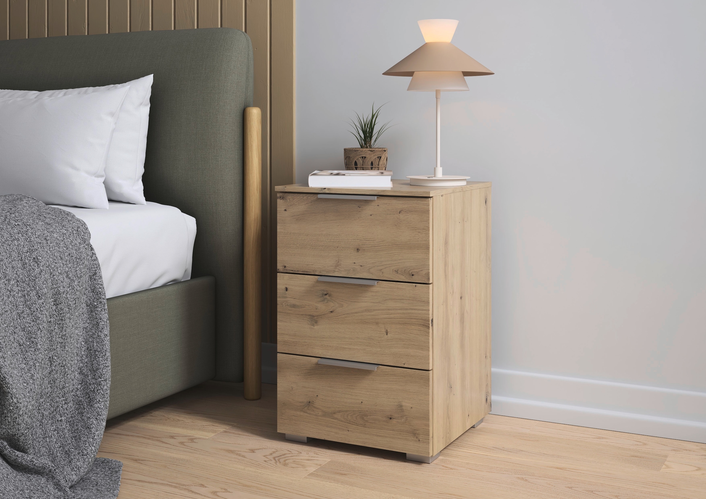 OTTO home Nachtkommode »Nachttisch Nachtkonsole AGORDO in Dekor- oder Hochglanzfront« in zwei Griff-Farben, Breite 40 cm,  mit 3 geräumigen Schubladen für viel Stauraum MADE IN GERMANY