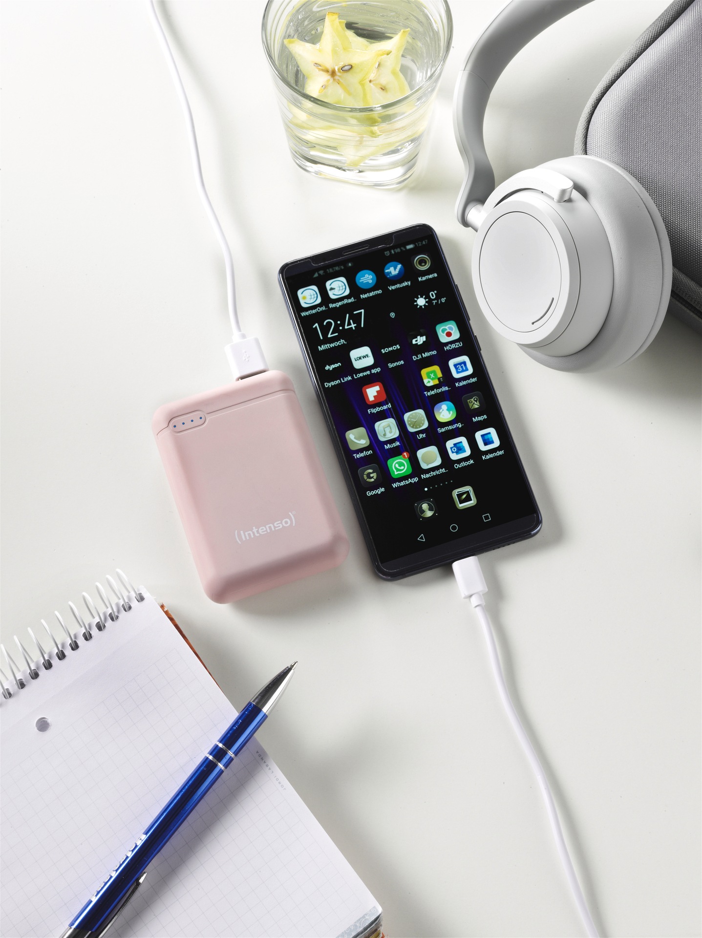Intenso Powerbank »XS10000 10.000 mAh«, Intenso Power Bank XS10000 dark blue, mobiler Zusatzakku, mit USB-C zu USB-C Ladekabel