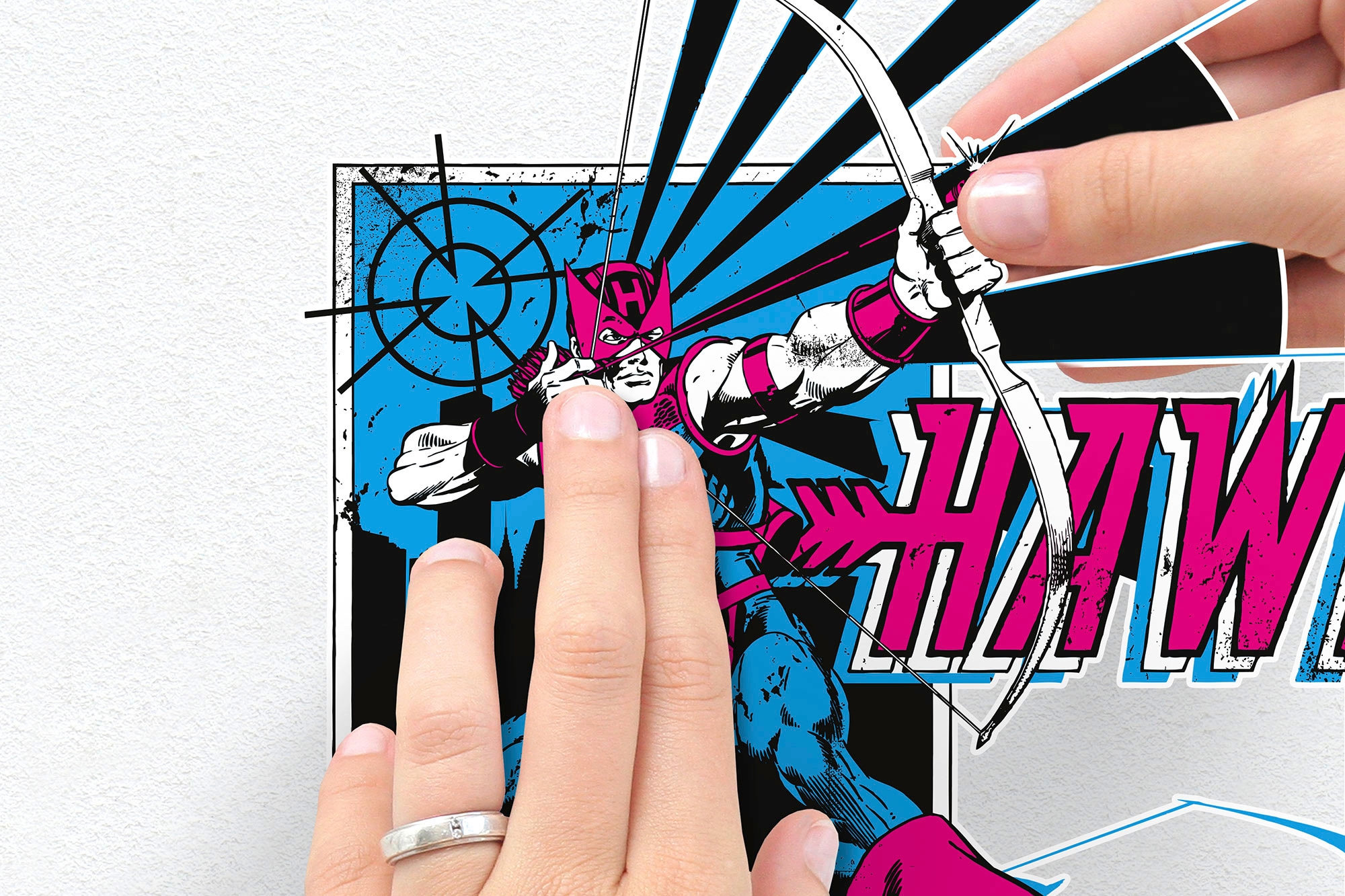 Komar Wandtattoo »Hawkeye Comic Classic - Größe 50 x 70 cm«, (1 St.), selbstklebend, Wandsticker, Kinderzimmer