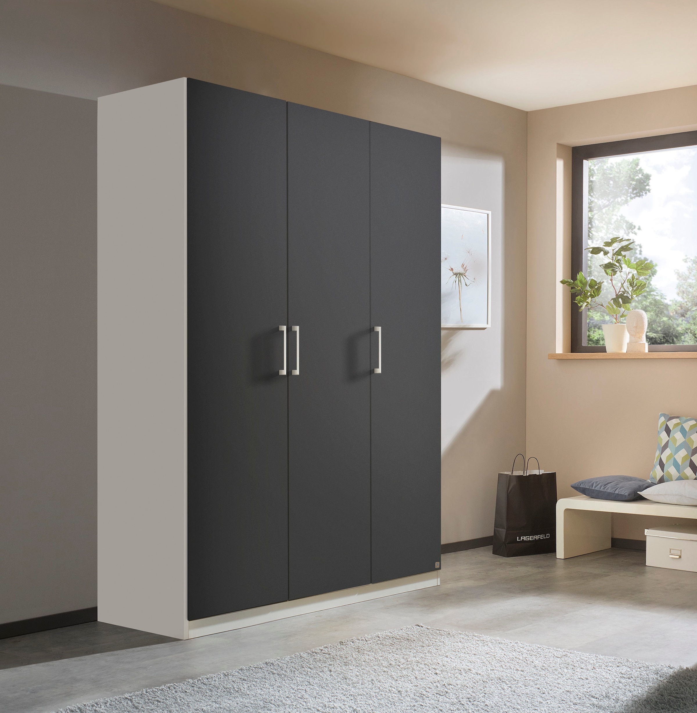 rauch Drehtürenschrank »Kleiderschrank Schrank Garderobe Wäscheschrank COSMO«, mit zusätzlichen Einlegeböden, Metallgriffe in Weiß MADE IN GERMANY