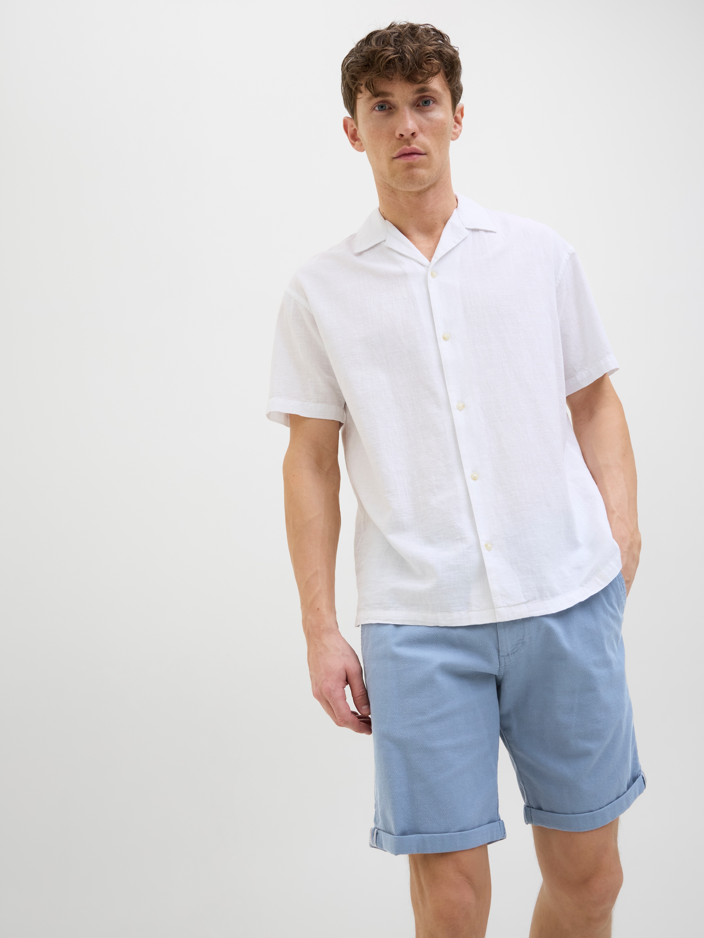 Jack & Jones Chinoshorts »JPSTFURY JJSHORTS ANA SN«, mit Taschen