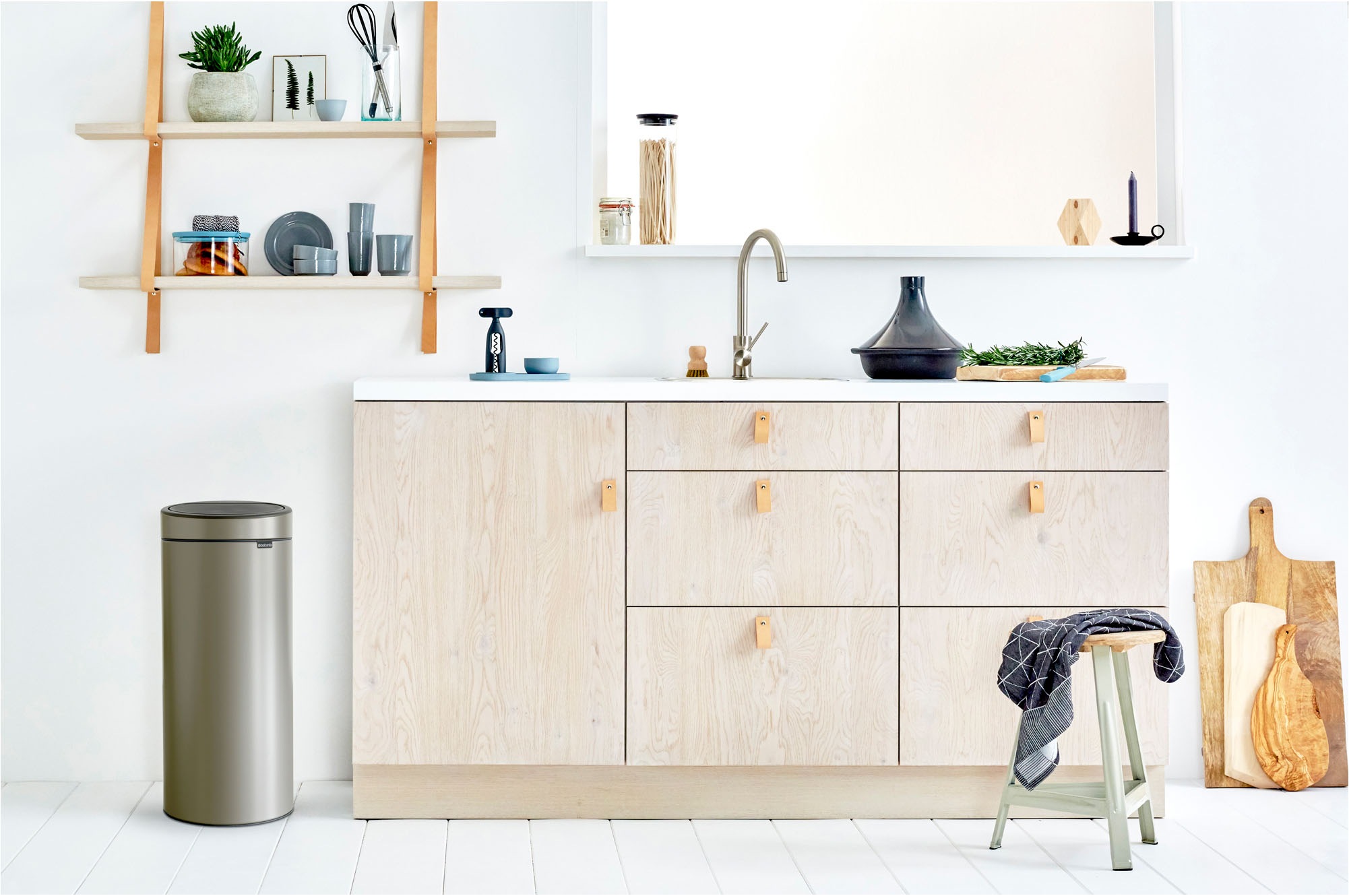 Brabantia Mülleimer »Touch Bin New, 30L«, Soft-Touch-Öffnungssystem günstig online kaufen
