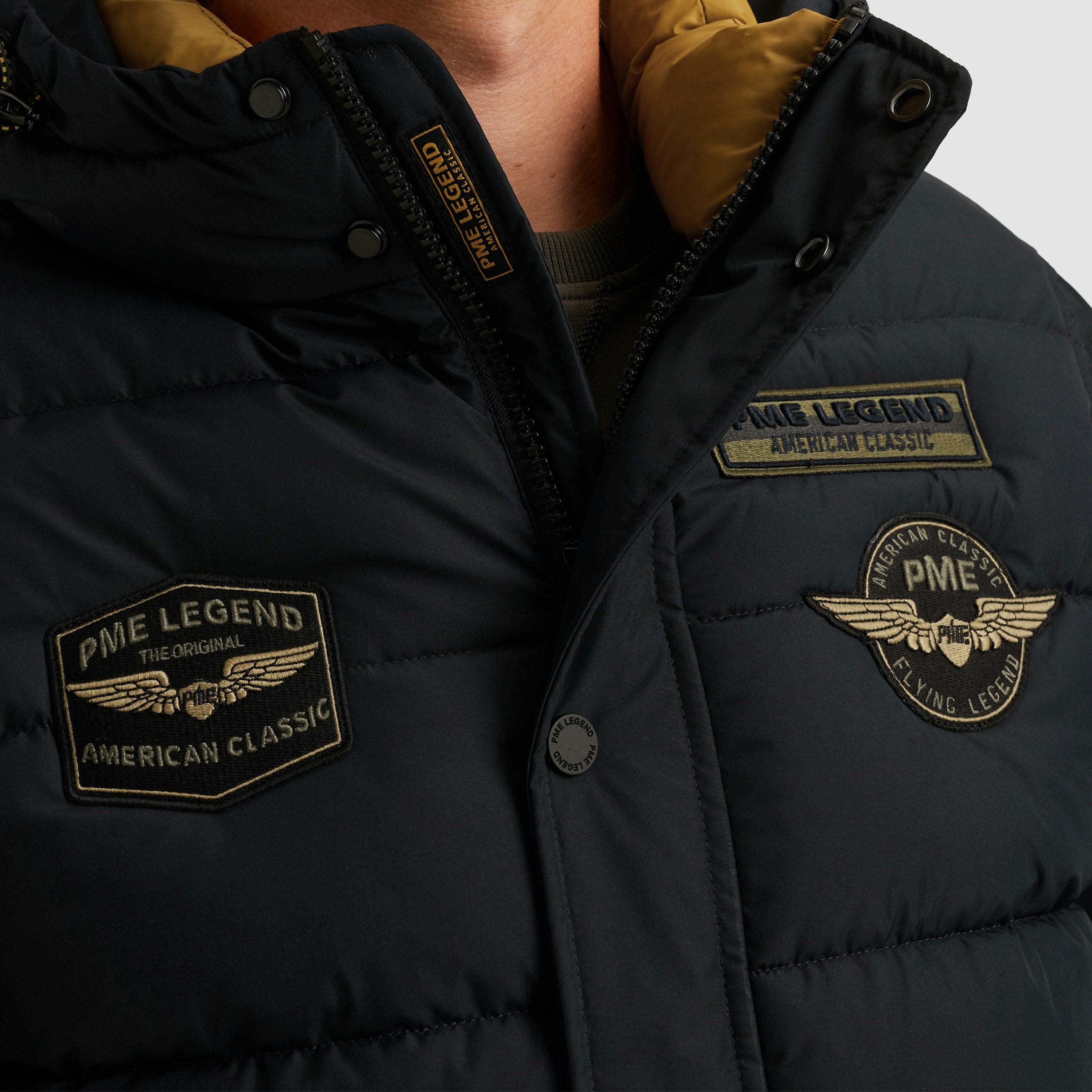 PME LEGEND Steppjacke mit Kapuze mit Kapuze und Logo-Badges