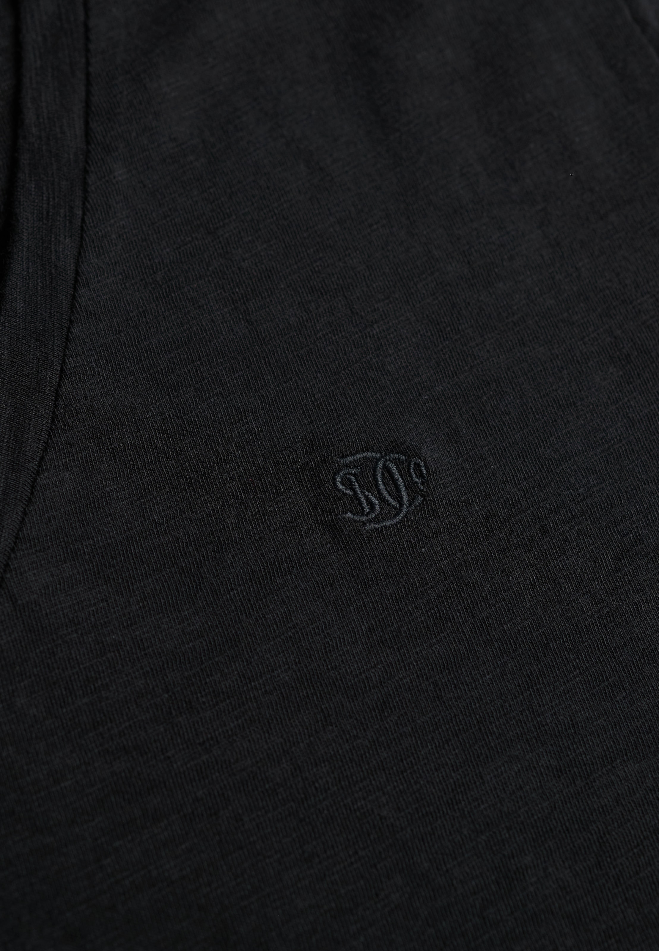 Superdry T-Shirt »STUDIOS SLUB EMB VEE TEE«