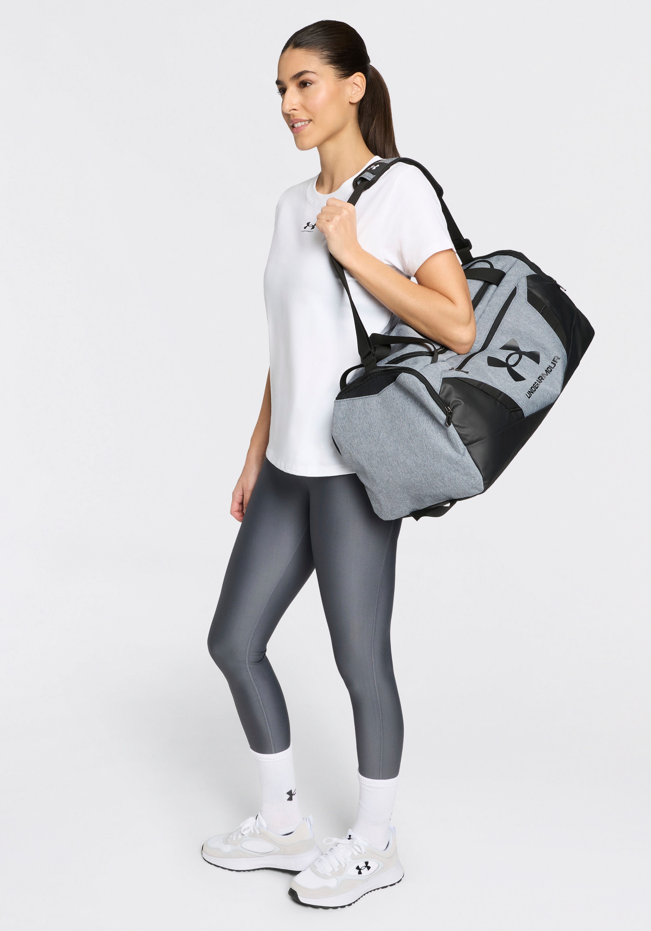 Under Armour® Funktionstights »TECH HIRISE LEGGING«  mit Handytasche, sportlicher Stil, aus Polyester und Elasthan