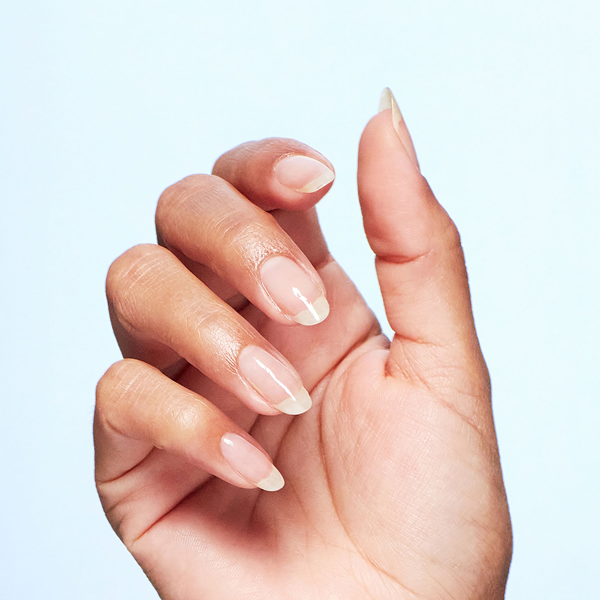 OPI Unterlack »Nature Strong Botanical Base Coat« glänzend, natürlicher Look, schnelltrocknend, langanhaltendes Ergebnis