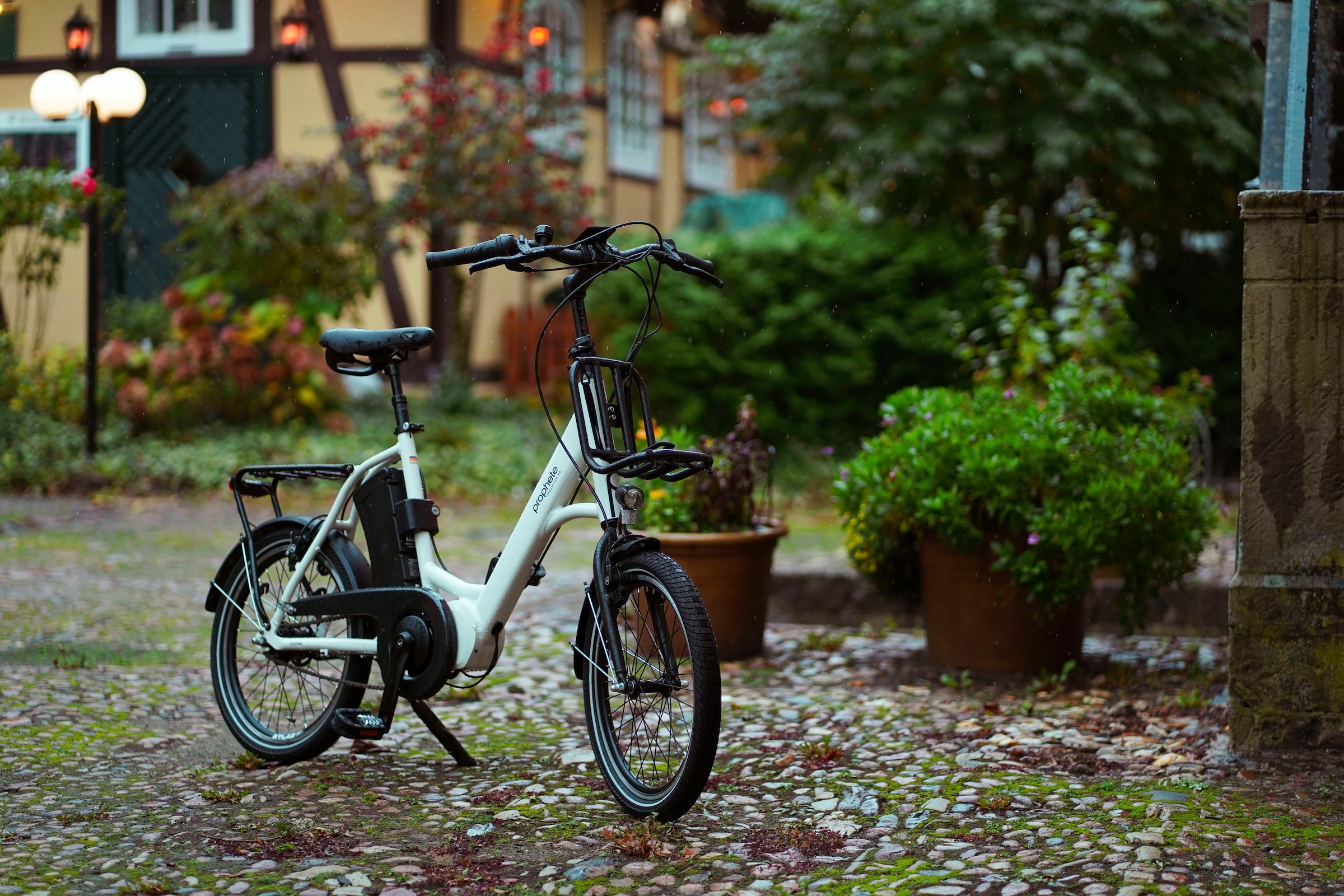Prophete E-Bike »Urbanicer 3.0«, 7 Gang, Shimano, Nexus, Mittelmotor 250 W, Pedelec, Elektrofahrrad für Damen u. Herren