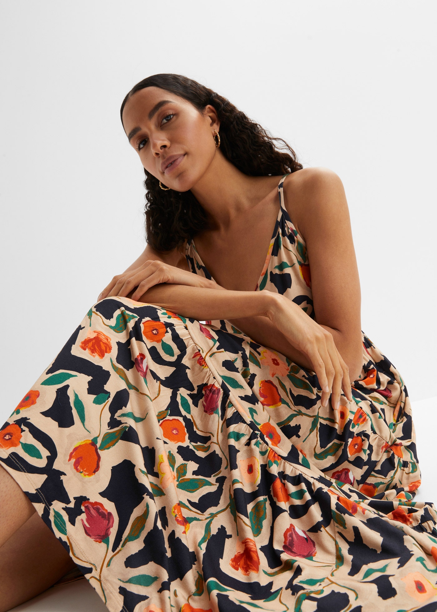 bonprix Maxikleid »Maxikleid aus softem Viskose-Mix« für eleganten Look, aus Viskose-Mix, ausgestellte Passform