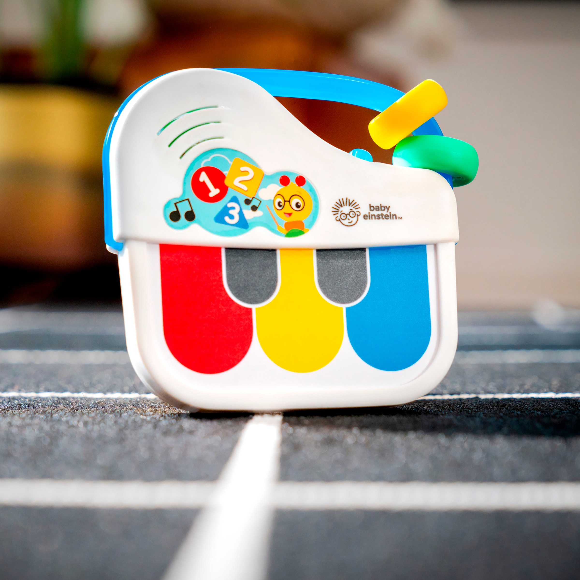 Baby Einstein Spielzeug-Musikinstrument »Petit Piano Musical Toy«, mit Sound