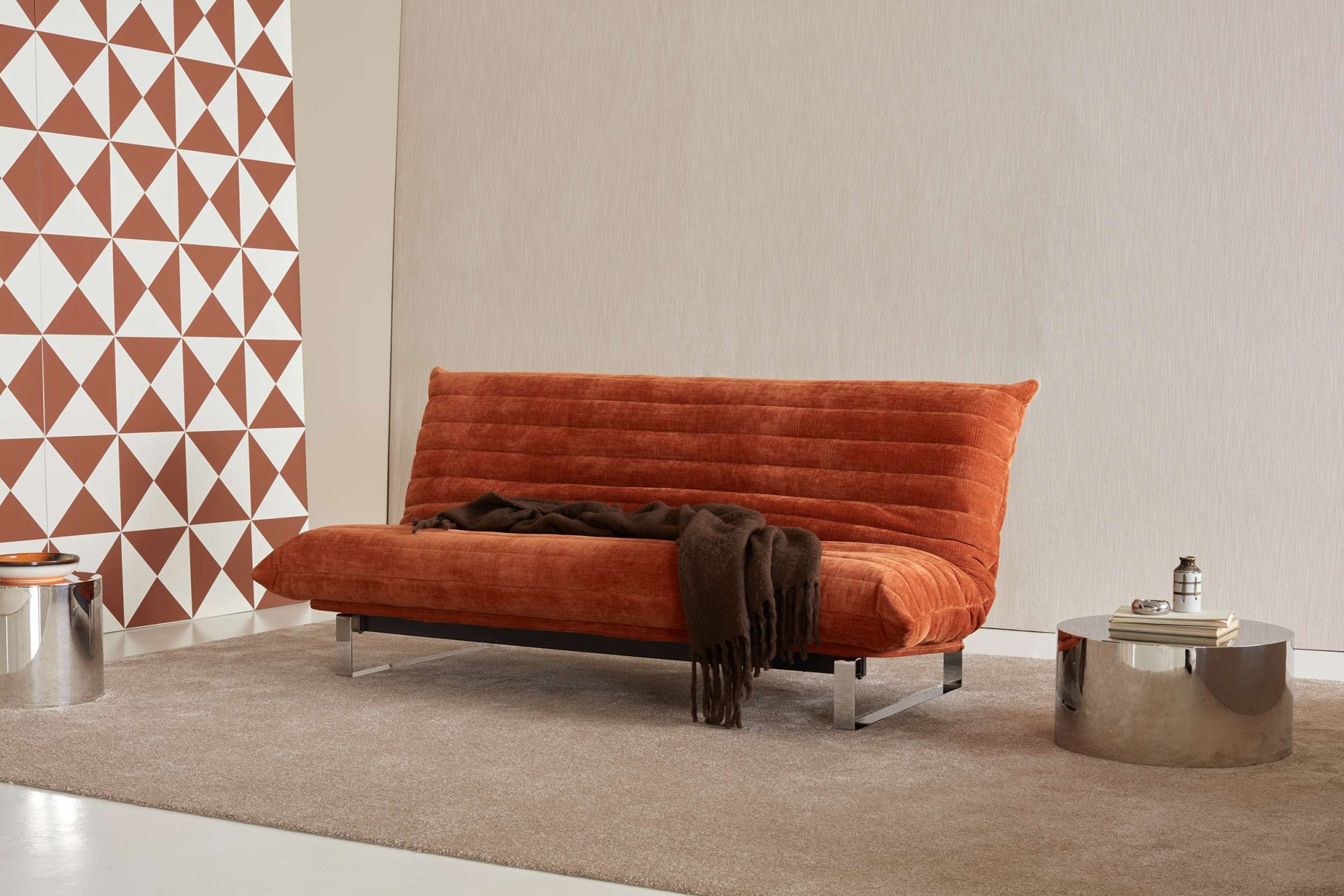 INNOVATION LIVING ™ Loungesofa »Minimum Quiltus L-Shaped Schlafsofa mit Daybettfunktion« Vierstufige Kopferhöhung und zwei Rückenpositionen für Komfort