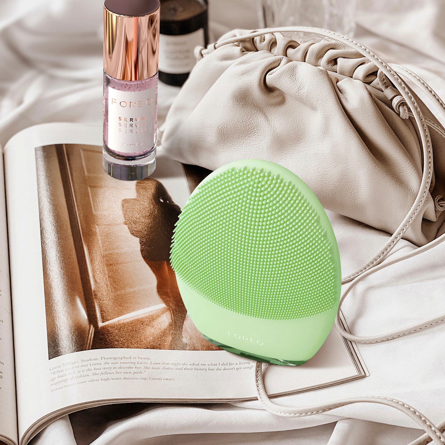 FOREO Elektrische Gesichtsreinigungsbürste »LUNA™ 4 combination skin«