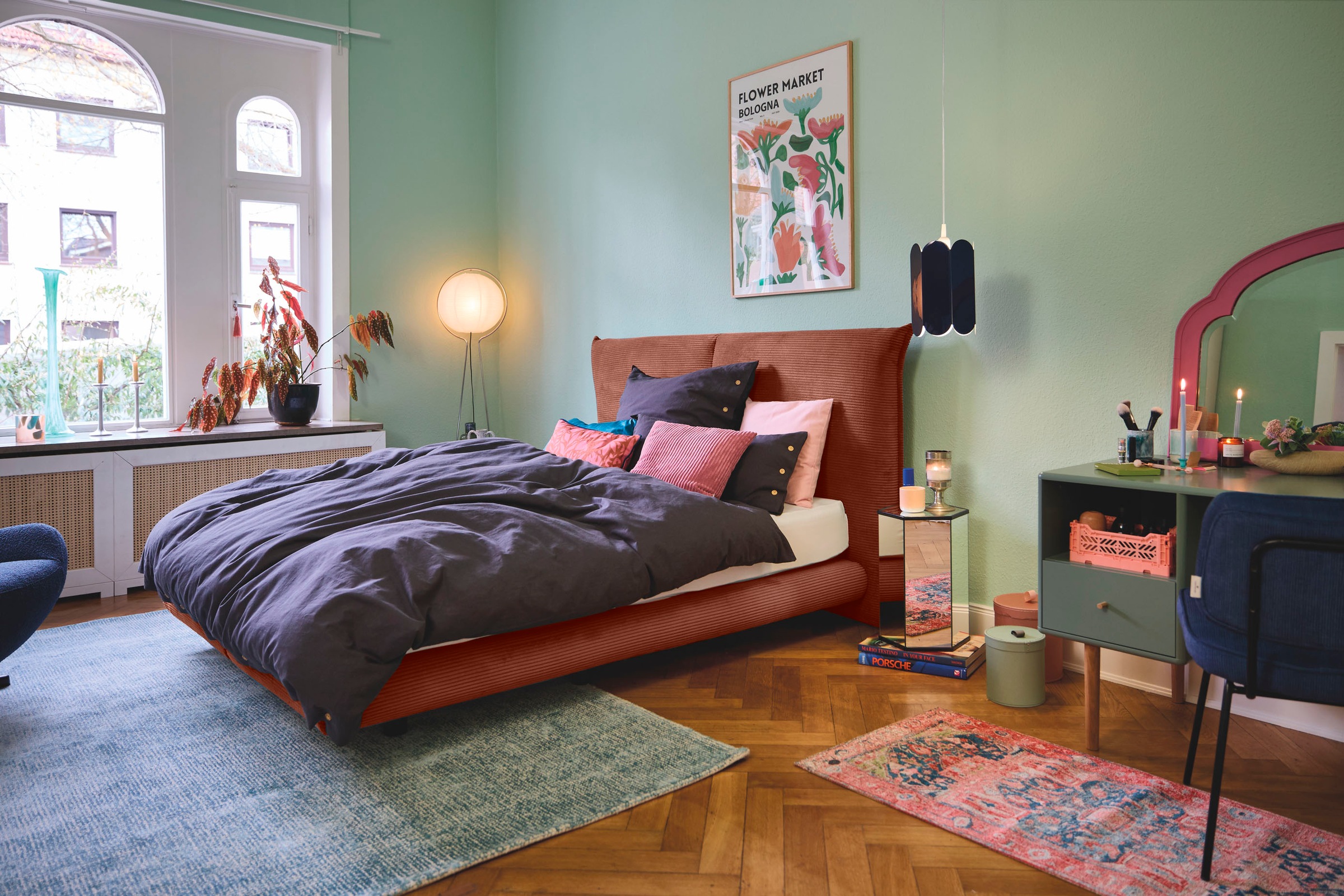 4. Bild von TOM TAILOR HOME Boxspringbett »SOHO PILLOW BOX«, in Schwebeoptik, Kopfteil in Kissenform, Höhe 120 cm